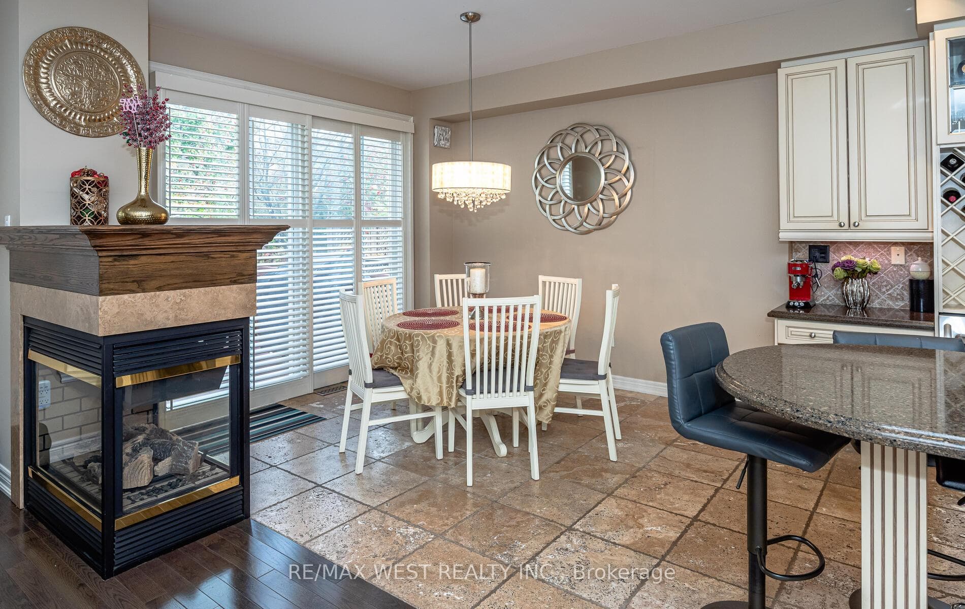 8 Carriage House Circle photo 8