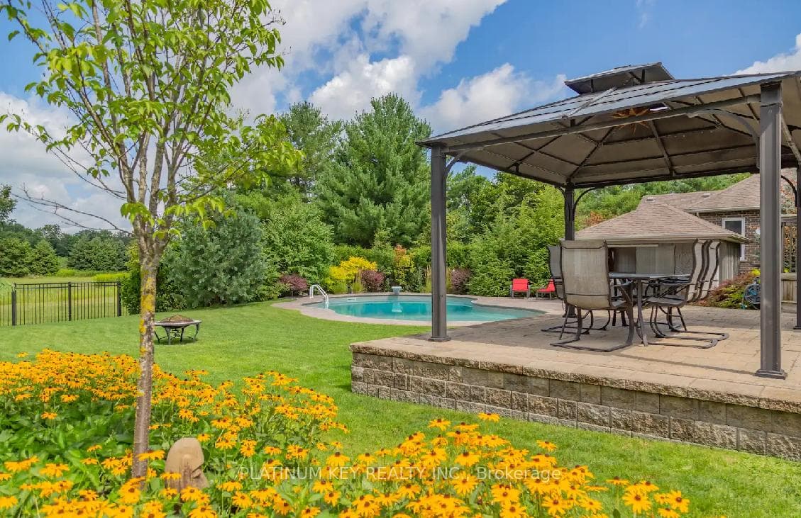 picture from previous listing