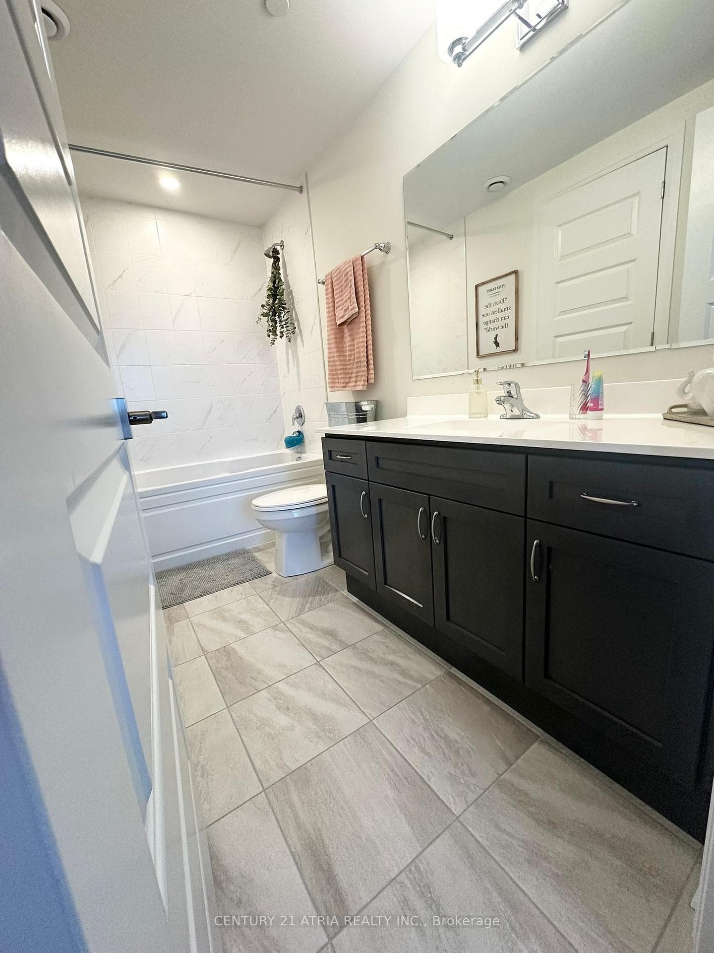 58 Adam Sellers Street Unit 607 photo 11