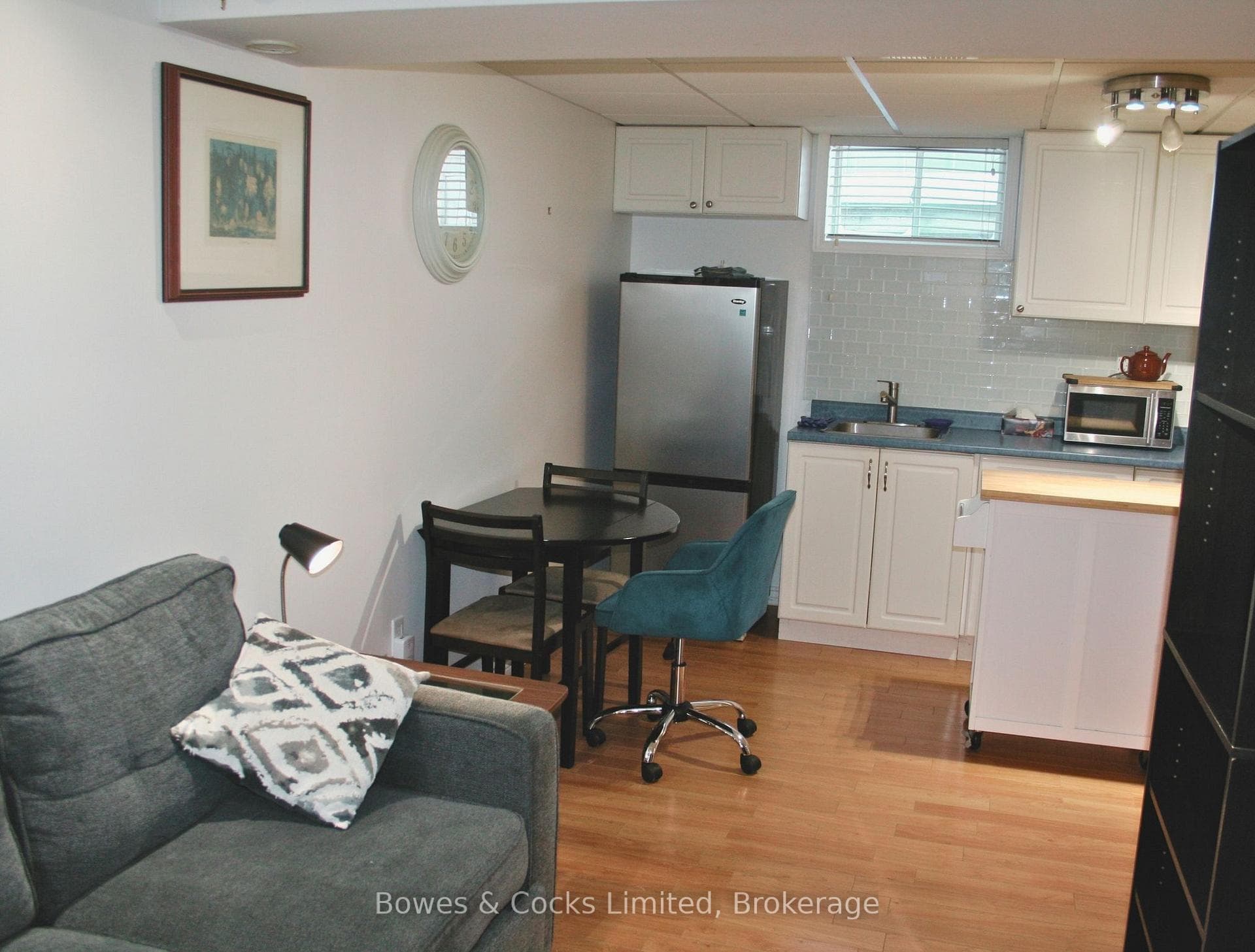 350 Braidwood Avenue photo 11