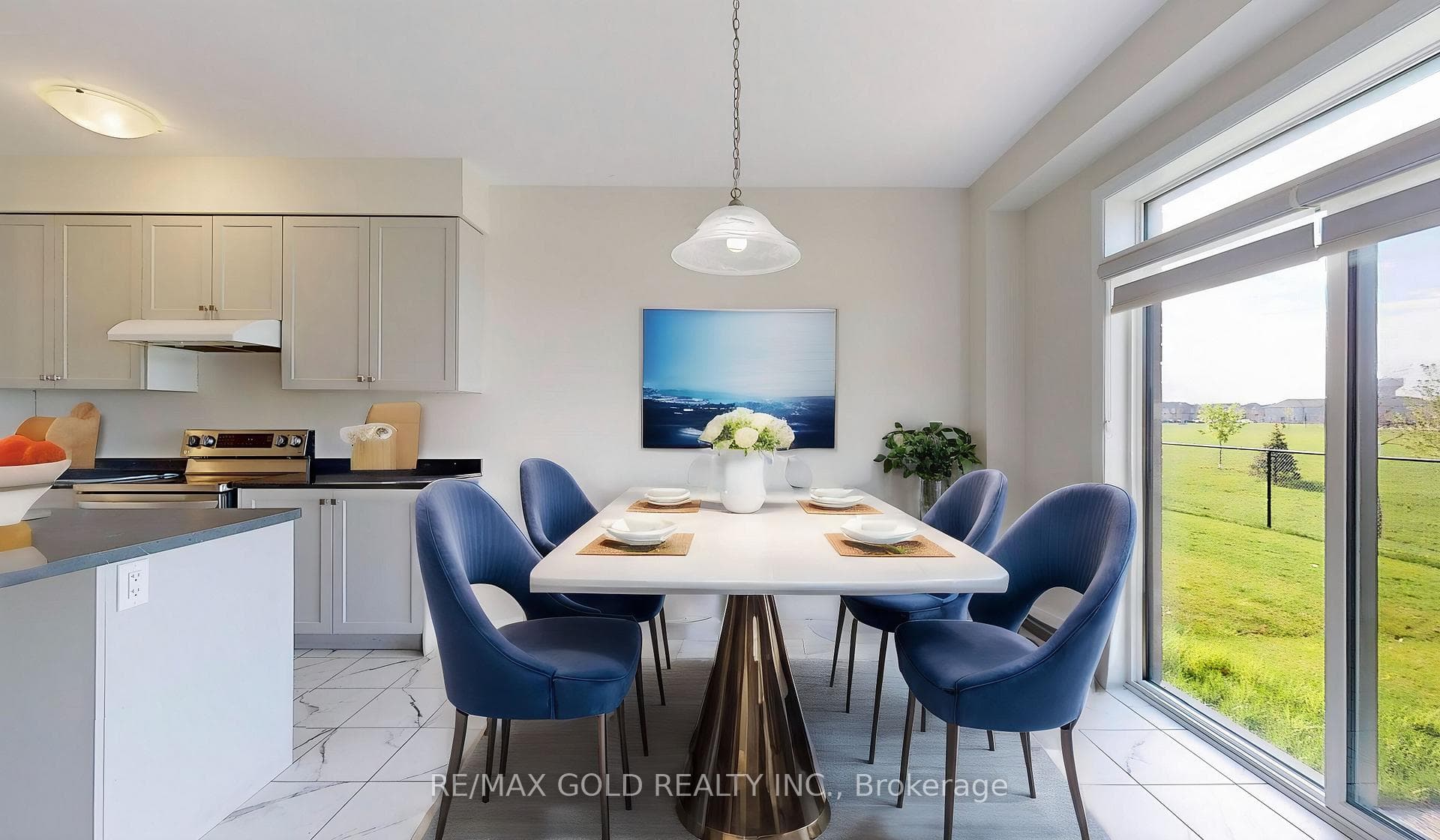 4 Gunn Avenue photo 3