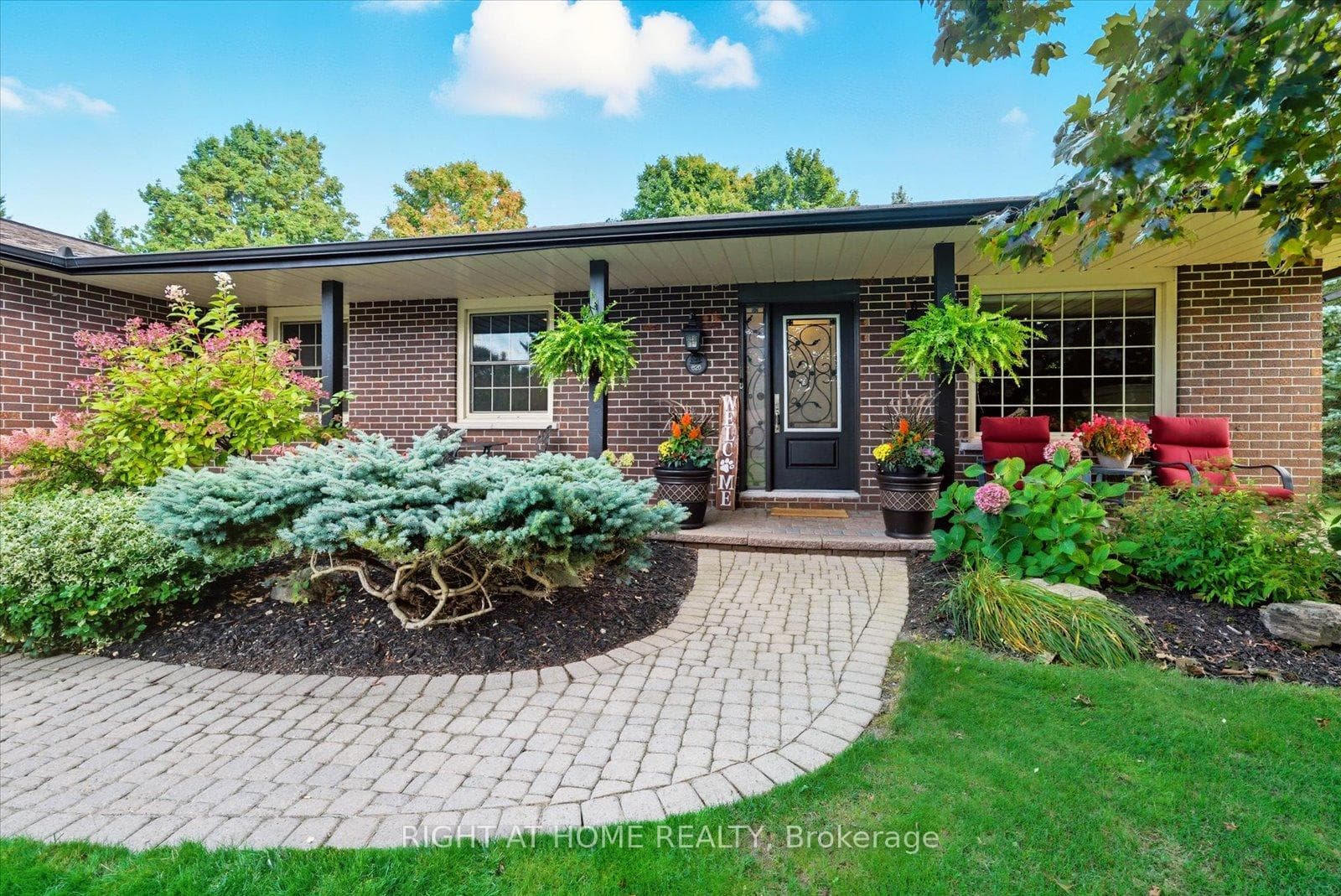 620 Alma Street photo 4