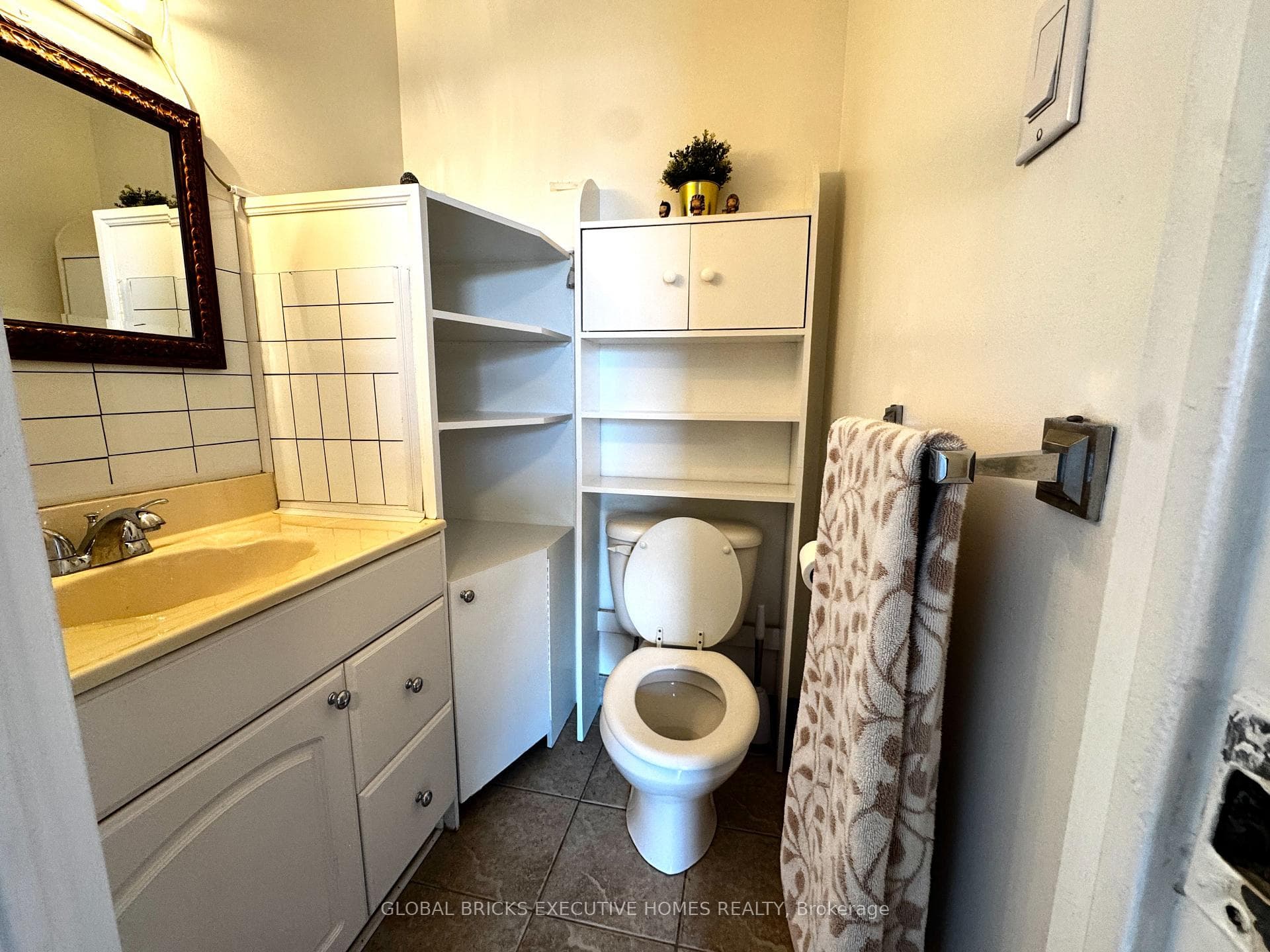 3025 Queen Frederica Drive Unit 508 photo 14