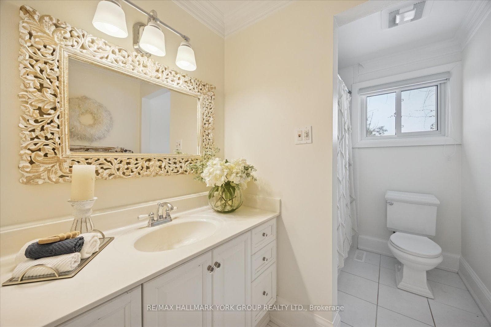 501 Samuel Harper Court photo 21