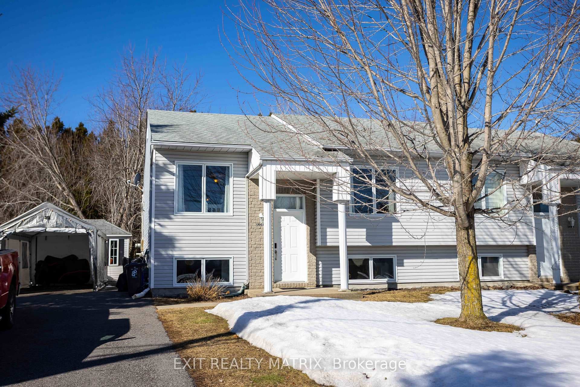 544-A Devista Boulevard photo 1