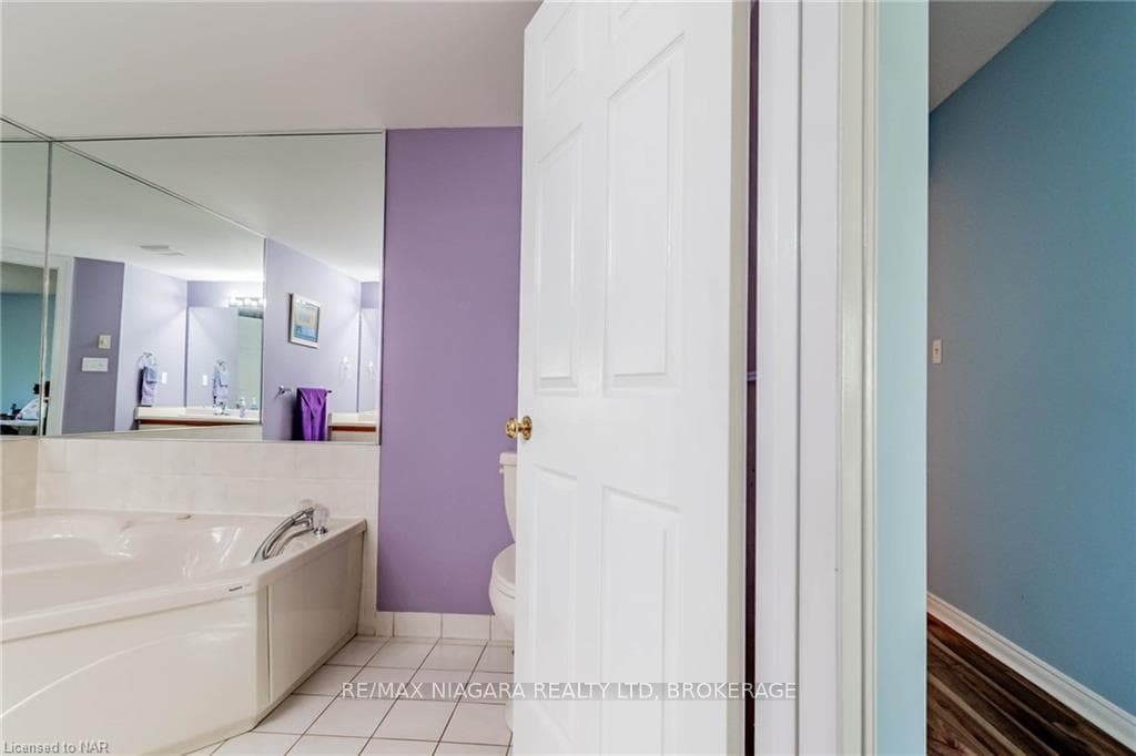 174 MARTINDALE Road Unit 1 photo 26