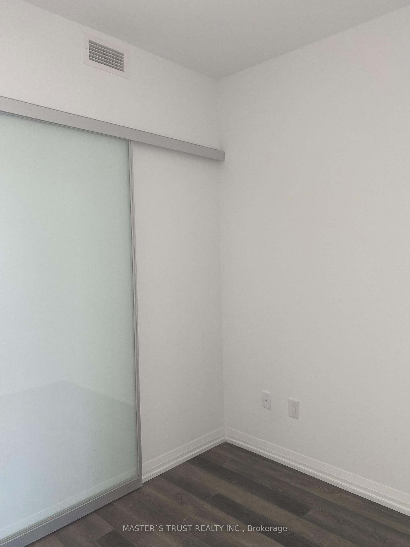 75 Canterbury Place Unit 2505 photo 5