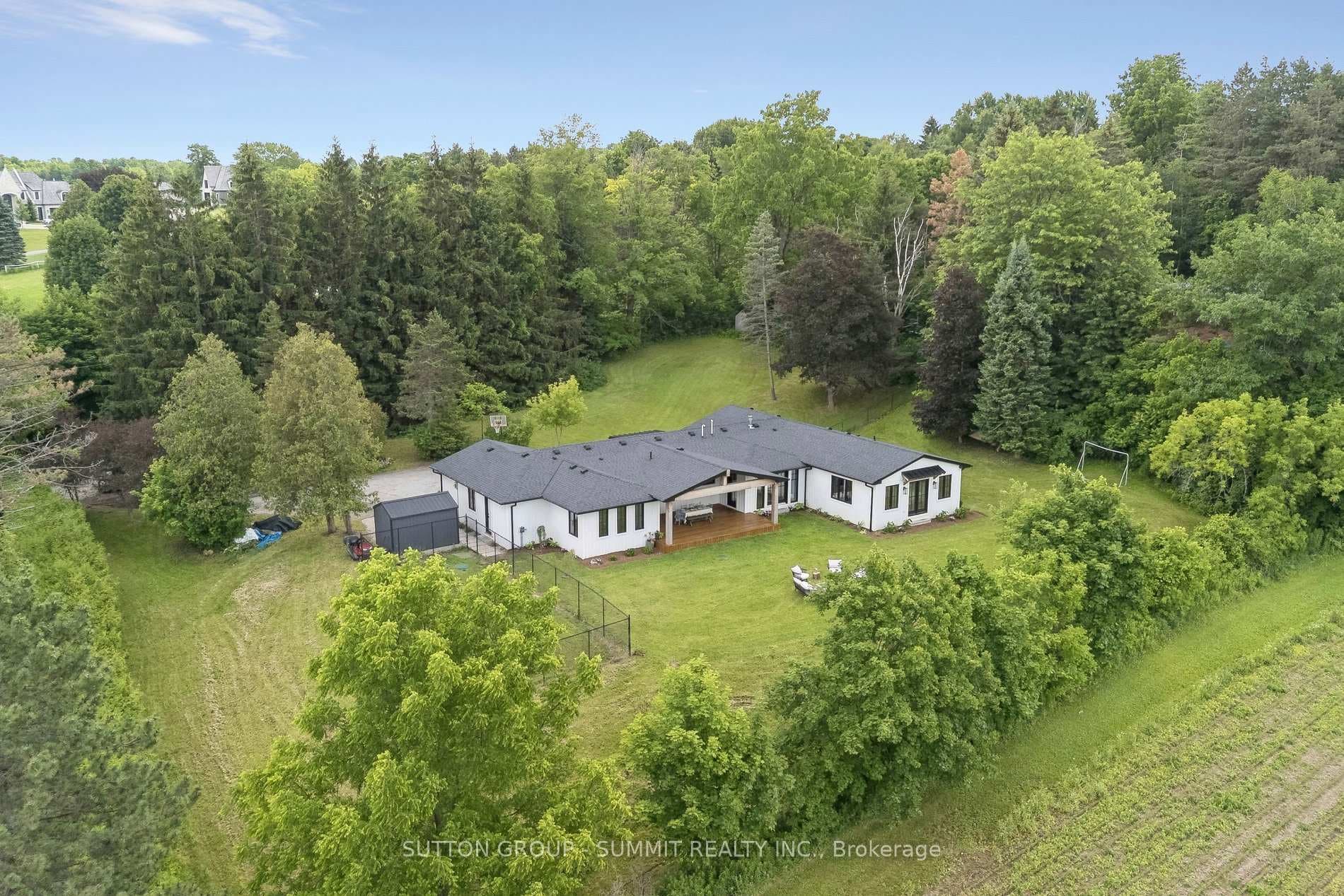1315 Britannia Road photo 48