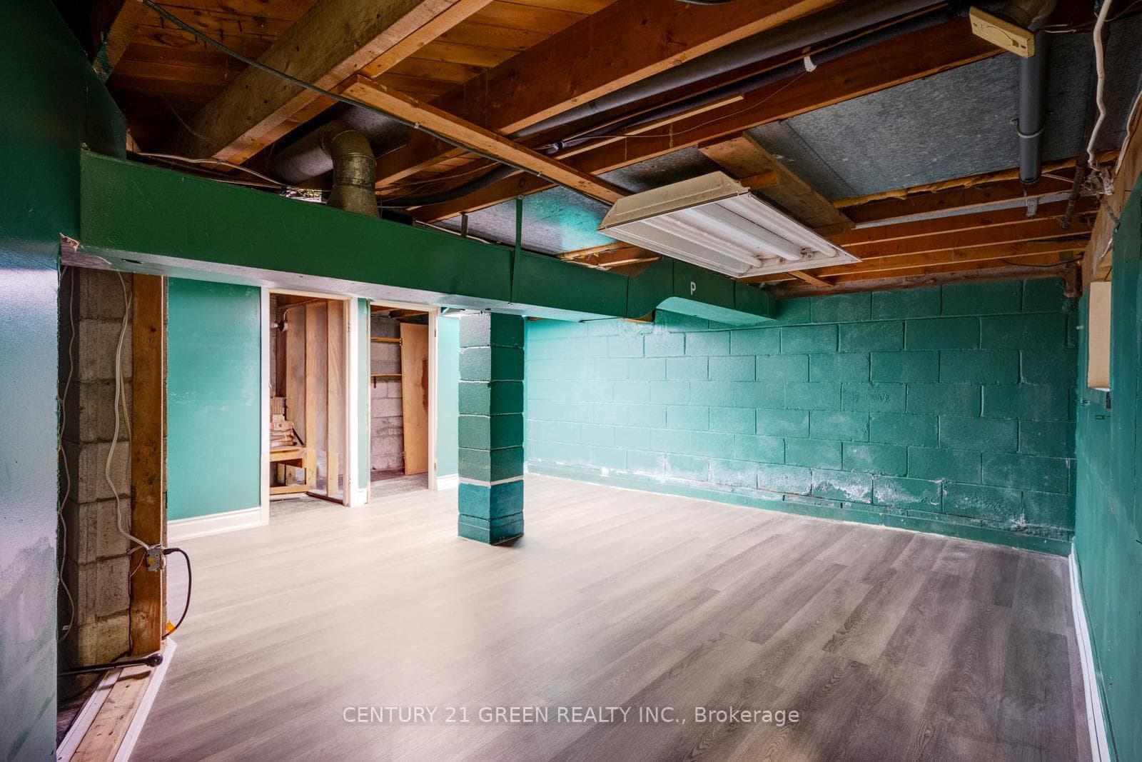 11 Burgby Avenue photo 45