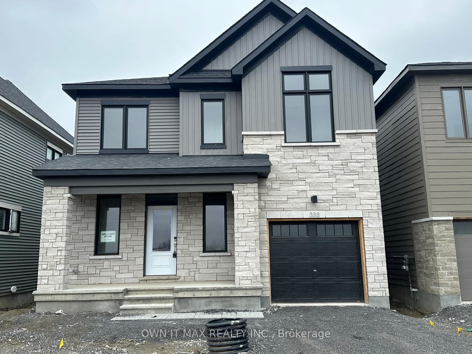 388 PENINSULA RD Road photo 1