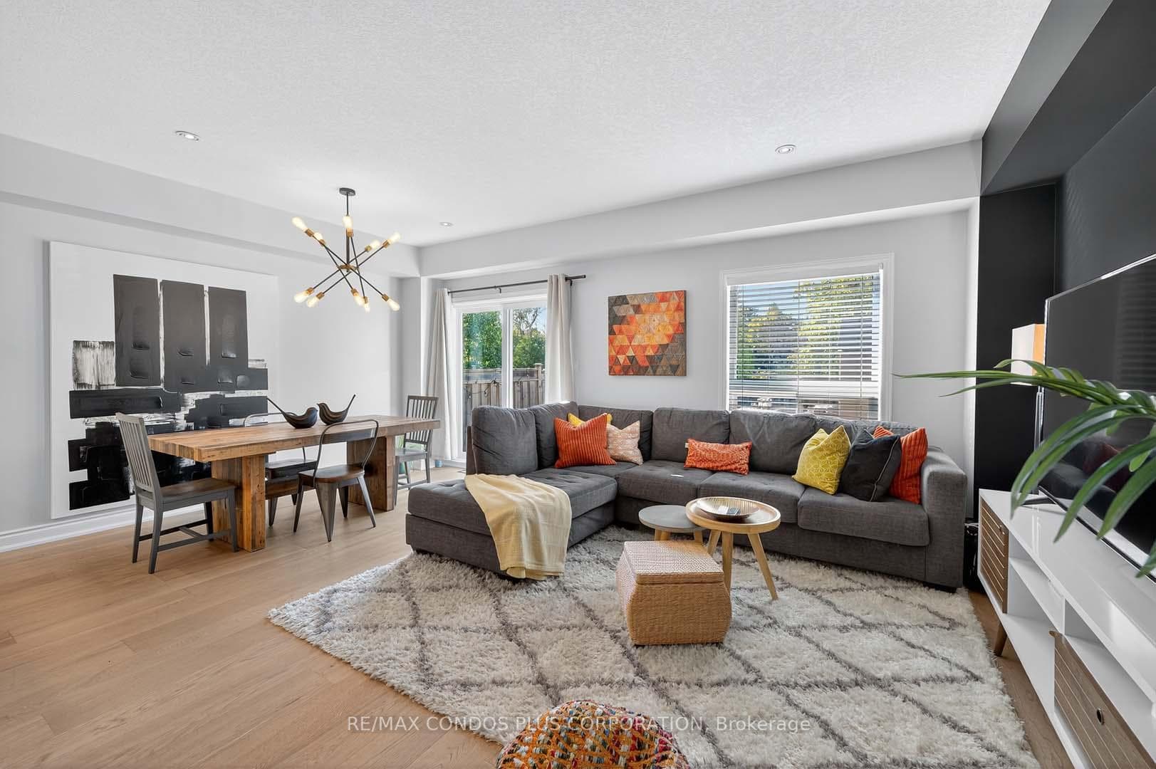 Desirable Open Concept Layout with 9ft Ceilings