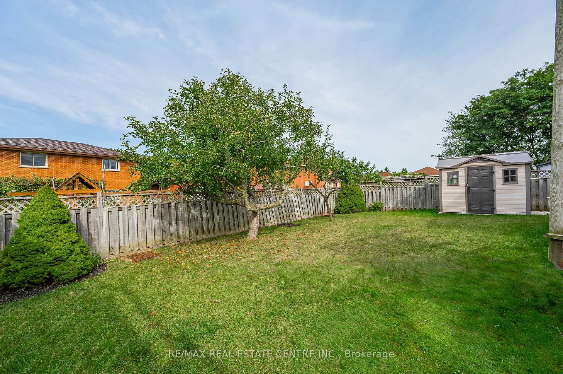 650 Champlain Boulevard photo 40
