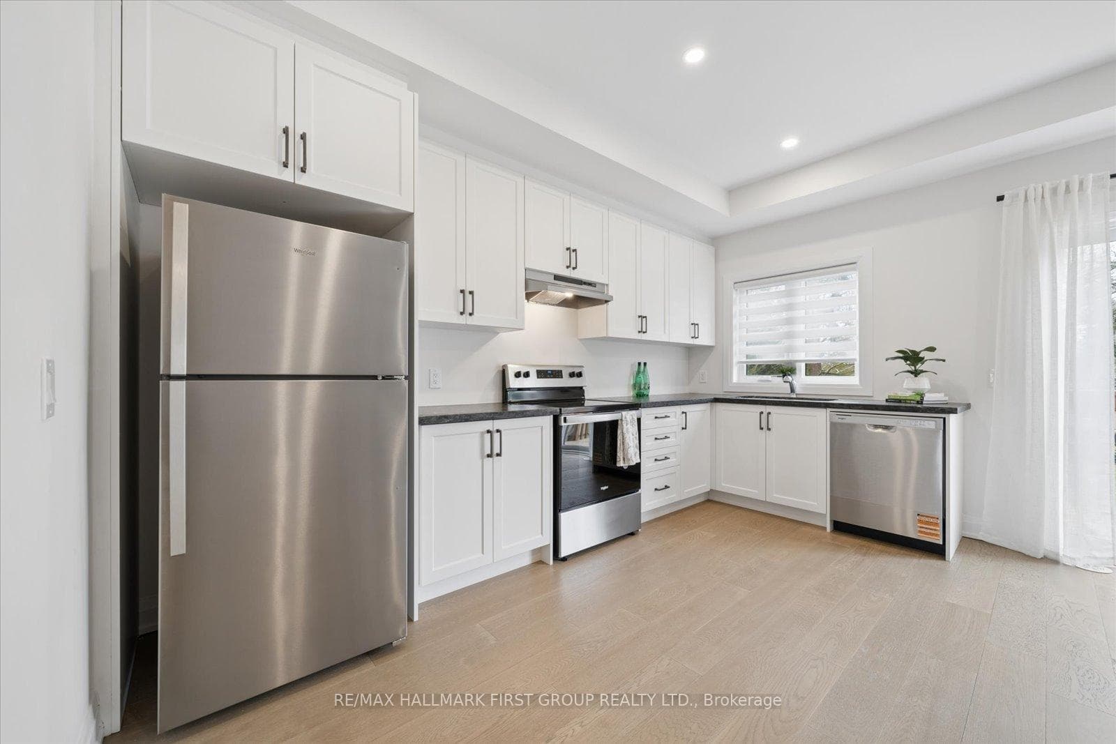 67 Marret Lane photo 5