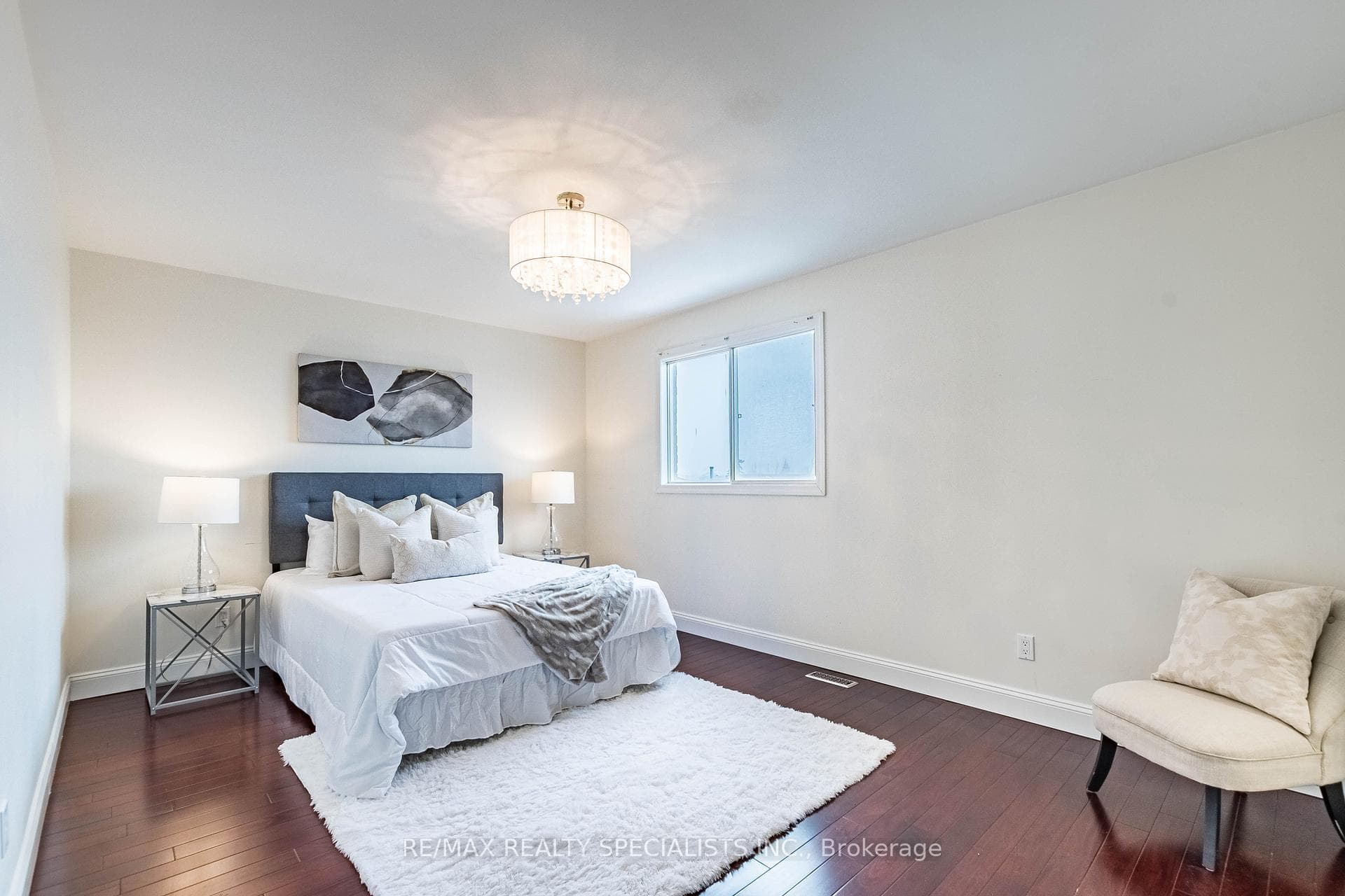 5255 Astwell Avenue photo 31