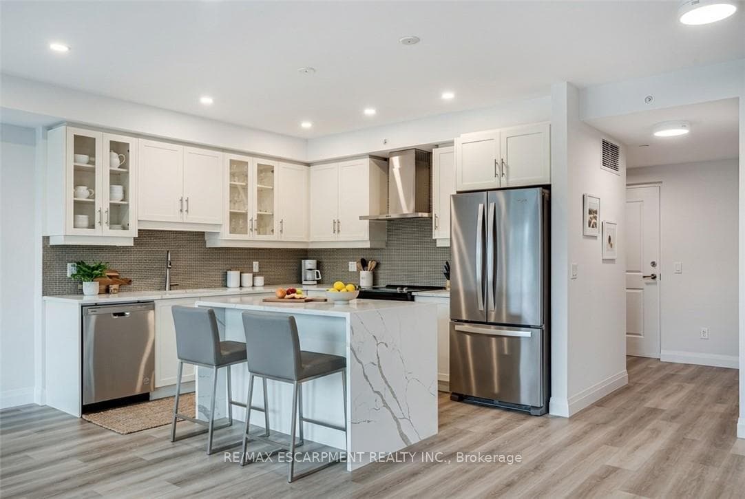 153 Wilson Street Unit 307 photo 5