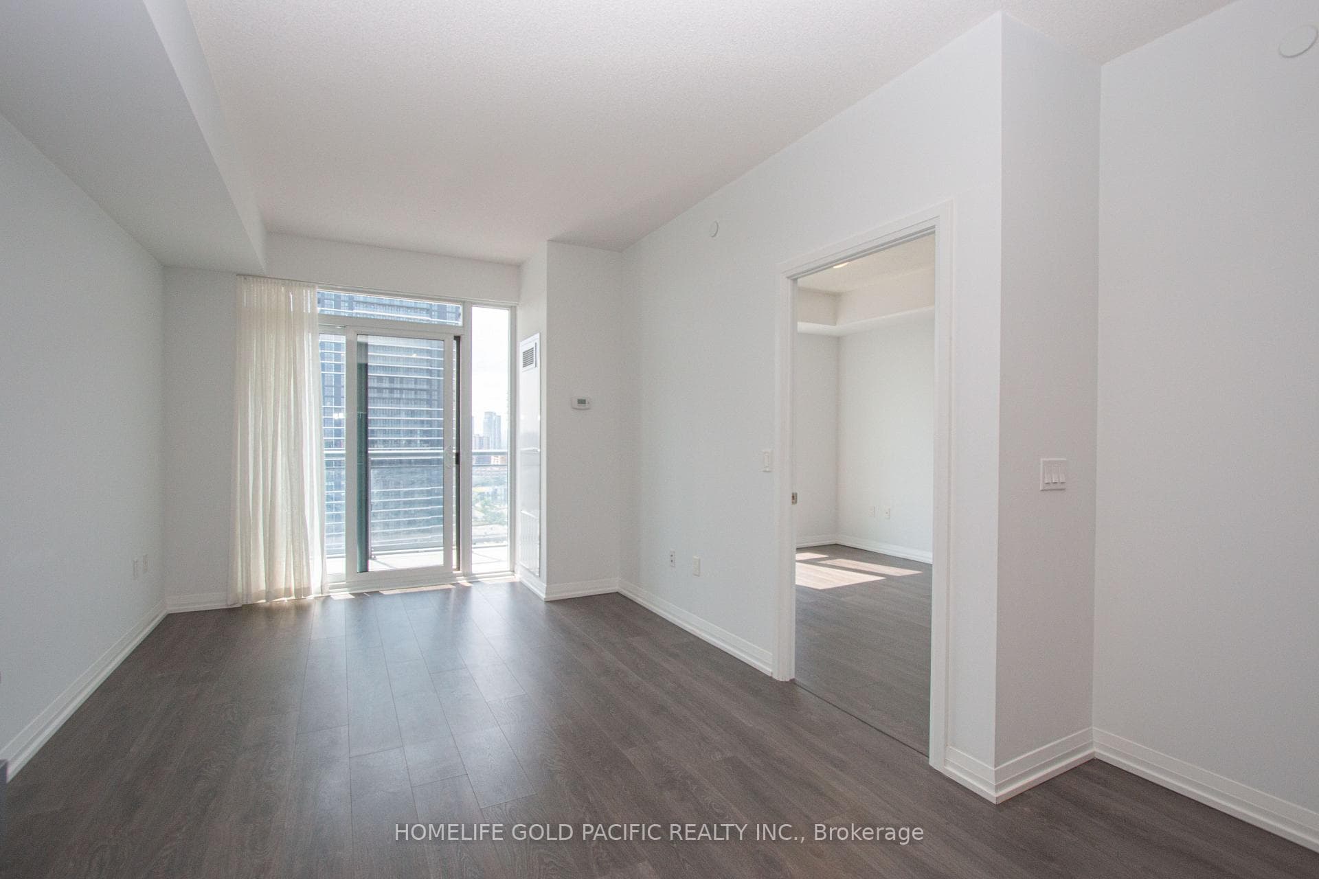 50 Ann O'reilly Road Unit 1810 photo 14