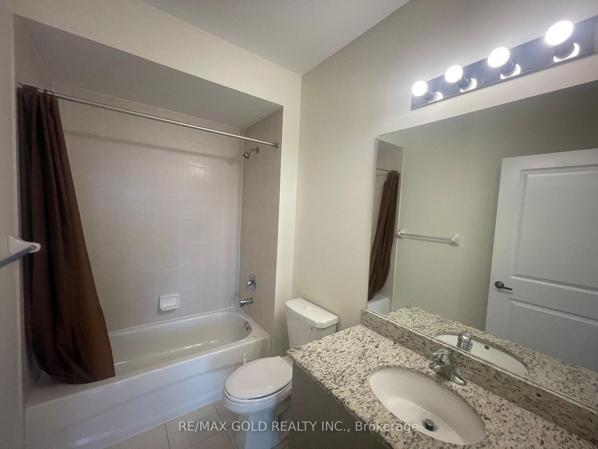 39 New Delhi Drive Unit 803 photo 34