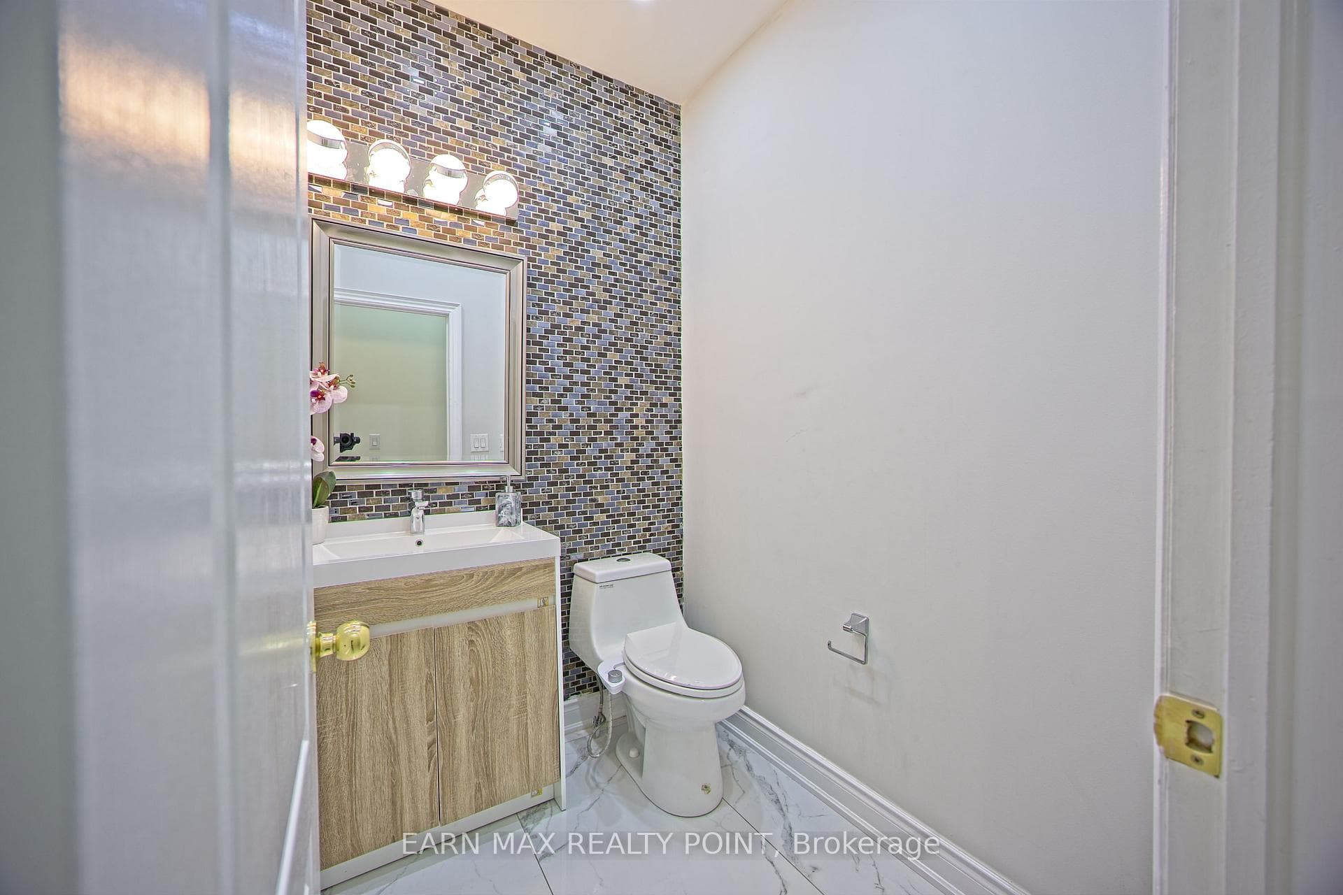 66 Jacksonville Drive photo 19