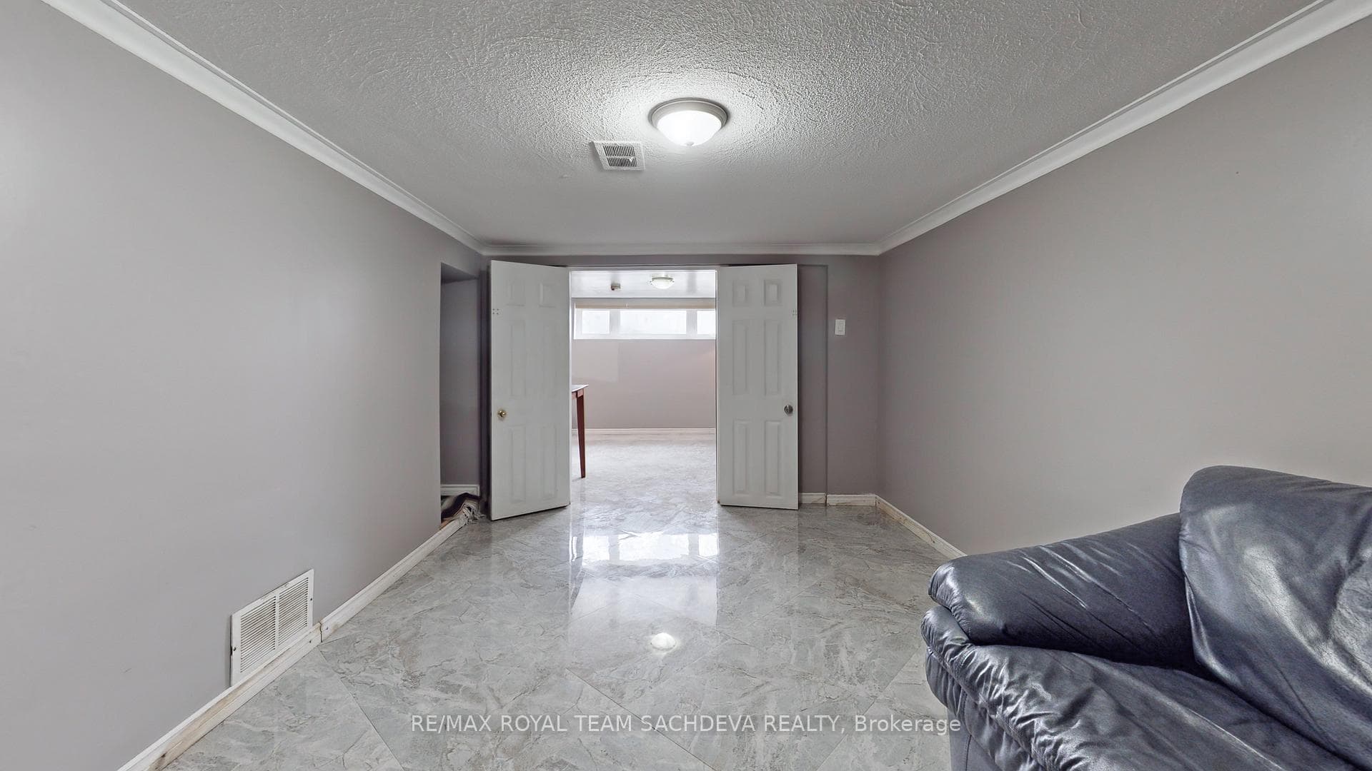 70 Mccormack Street photo 26