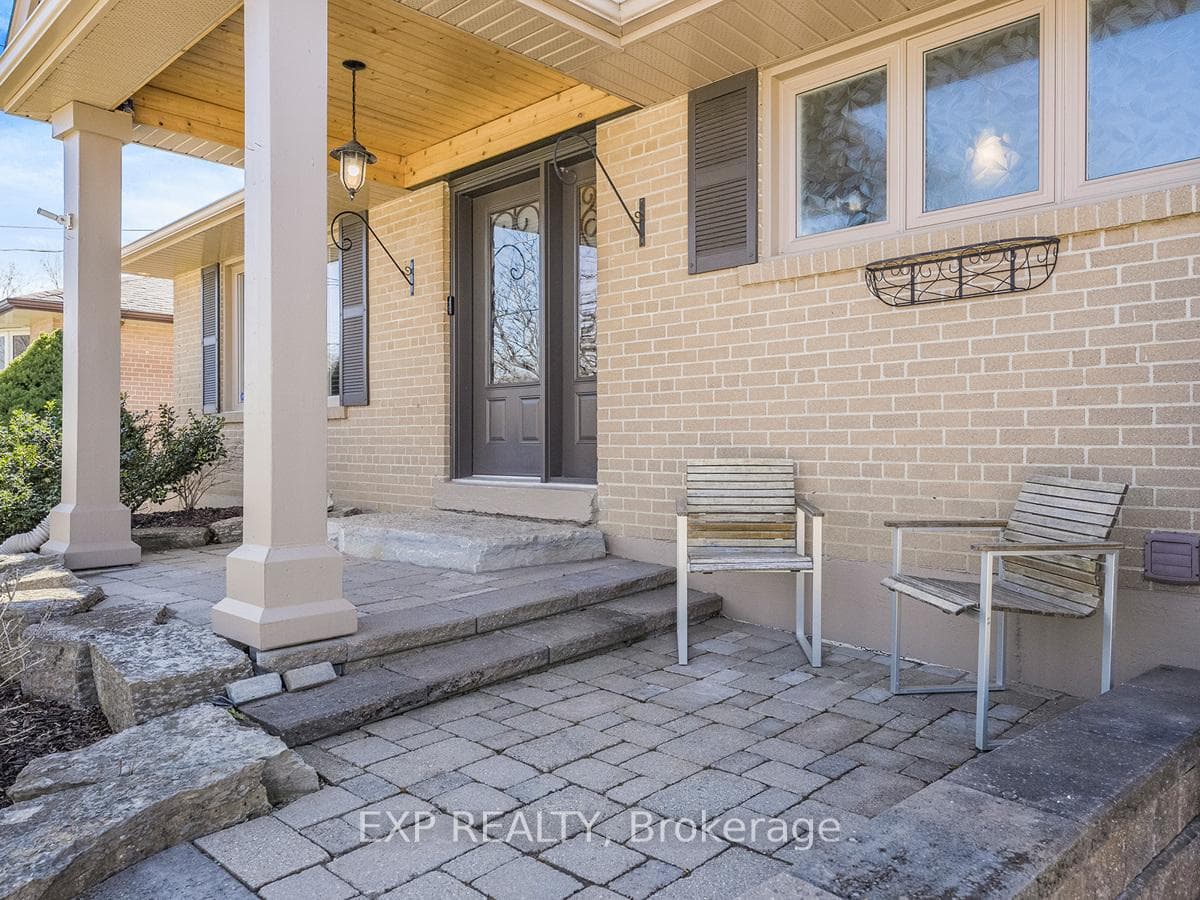 168 Delrex Boulevard photo 4