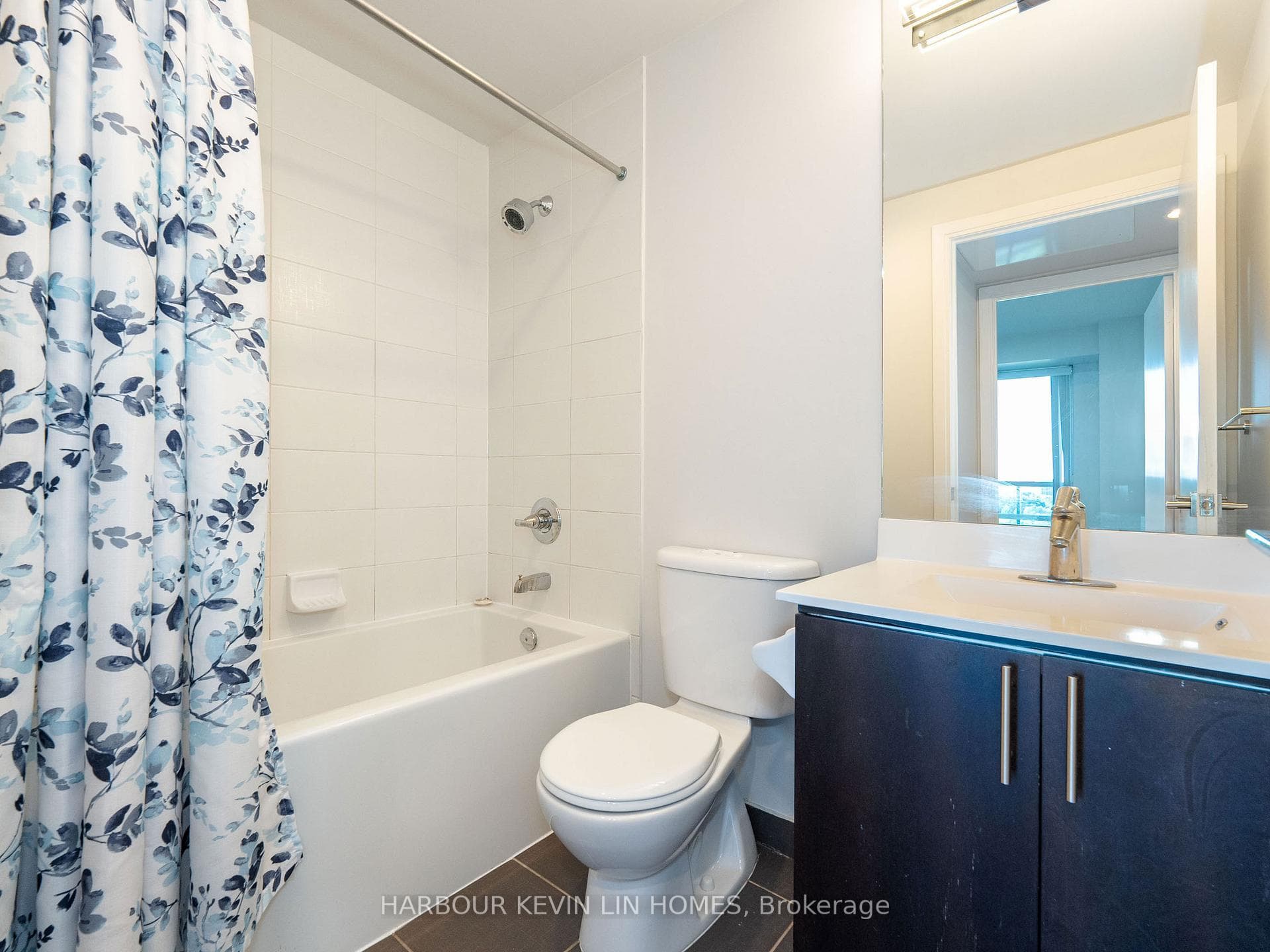 181 Wynford Drive Unit 704 photo 25