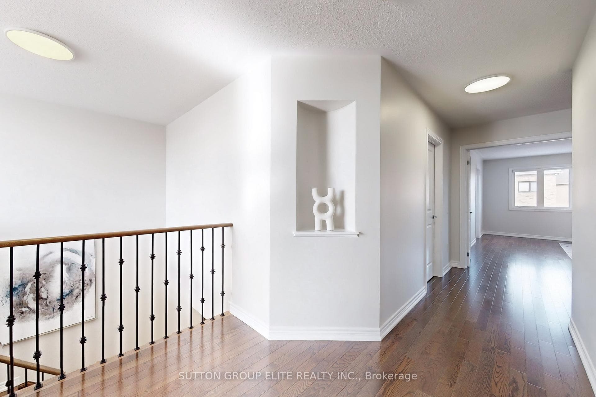 56 Valleyway Drive photo 16