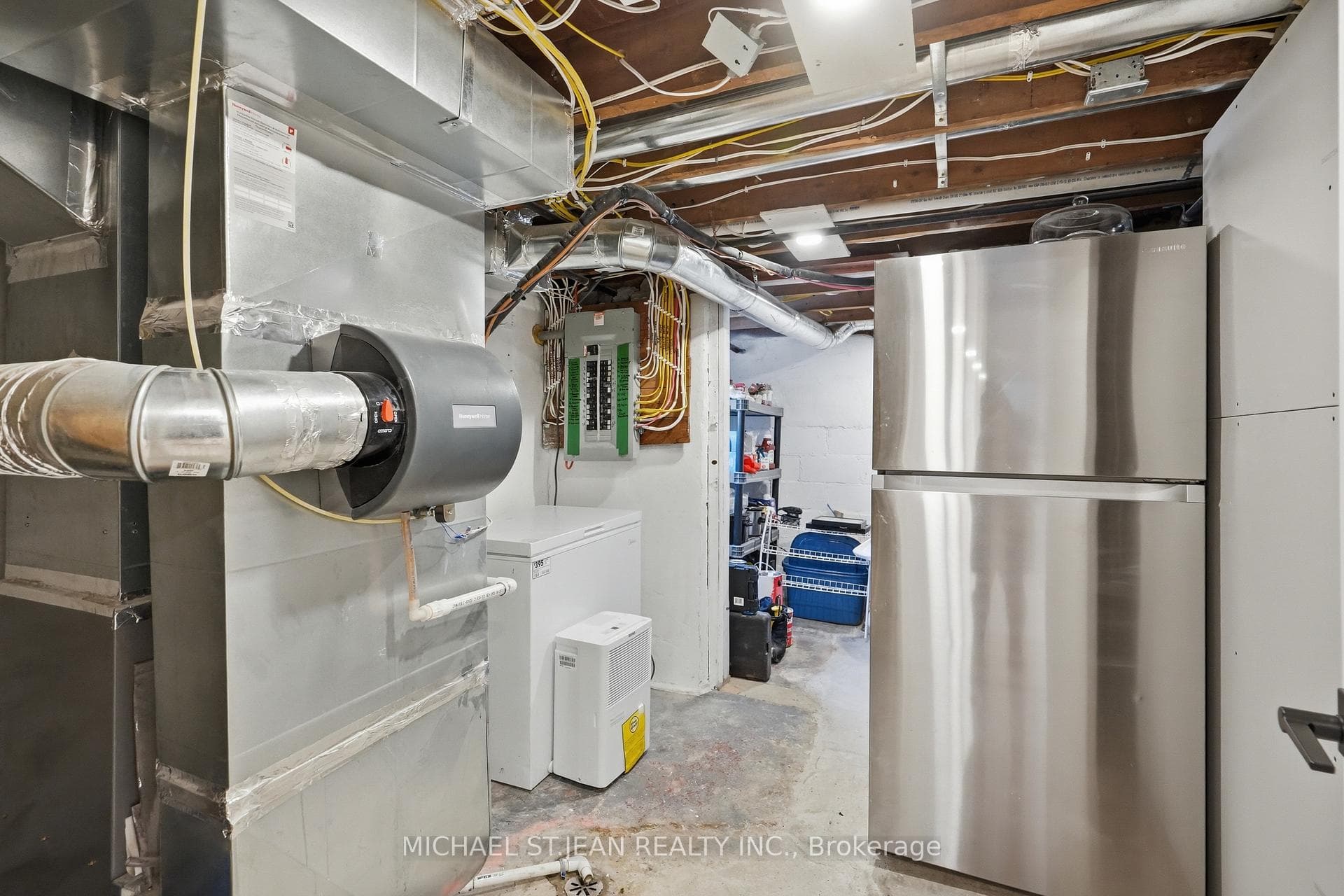 58 Tragina Avenue photo 39