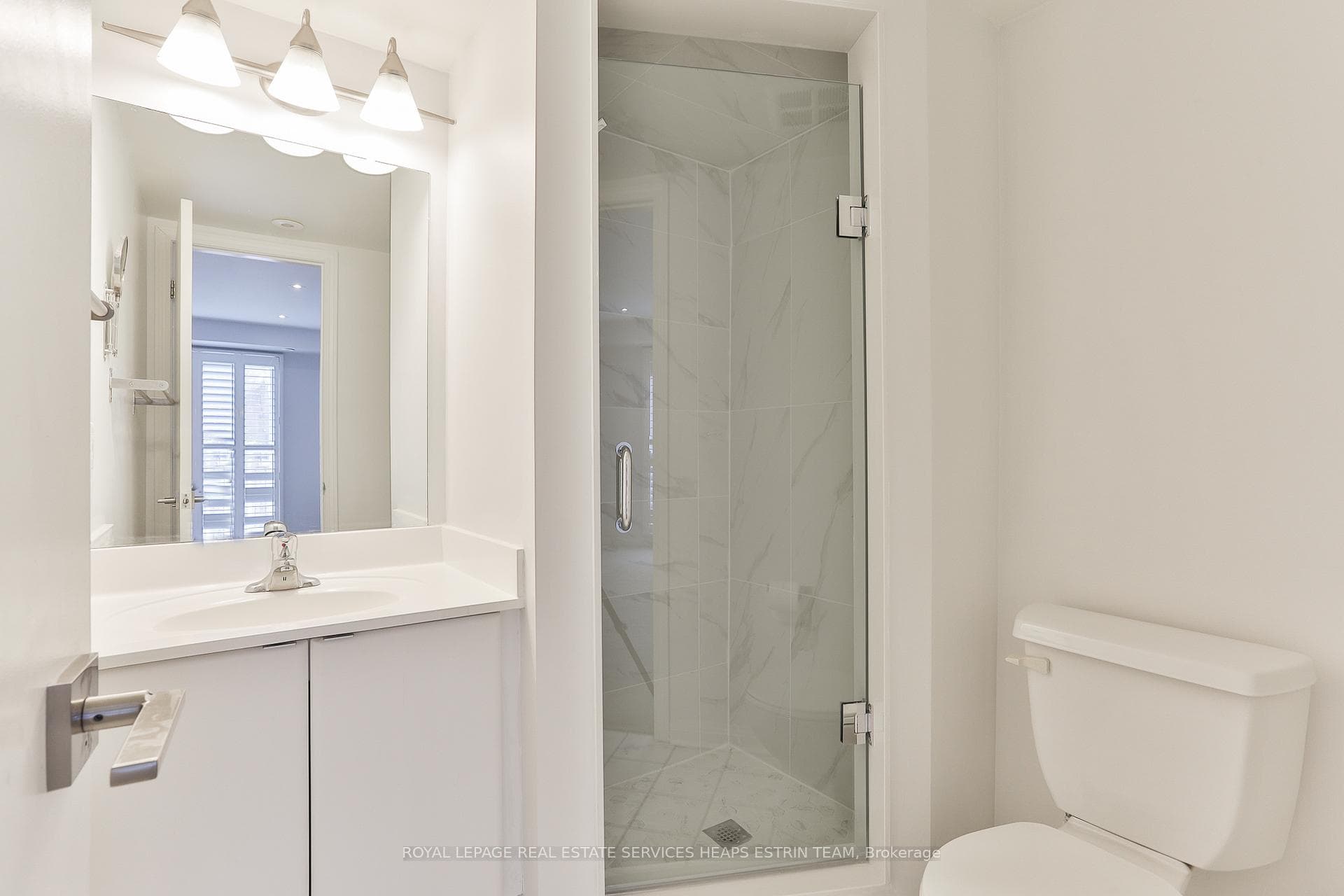 50 Joe Shuster Way Unit 215 photo 15