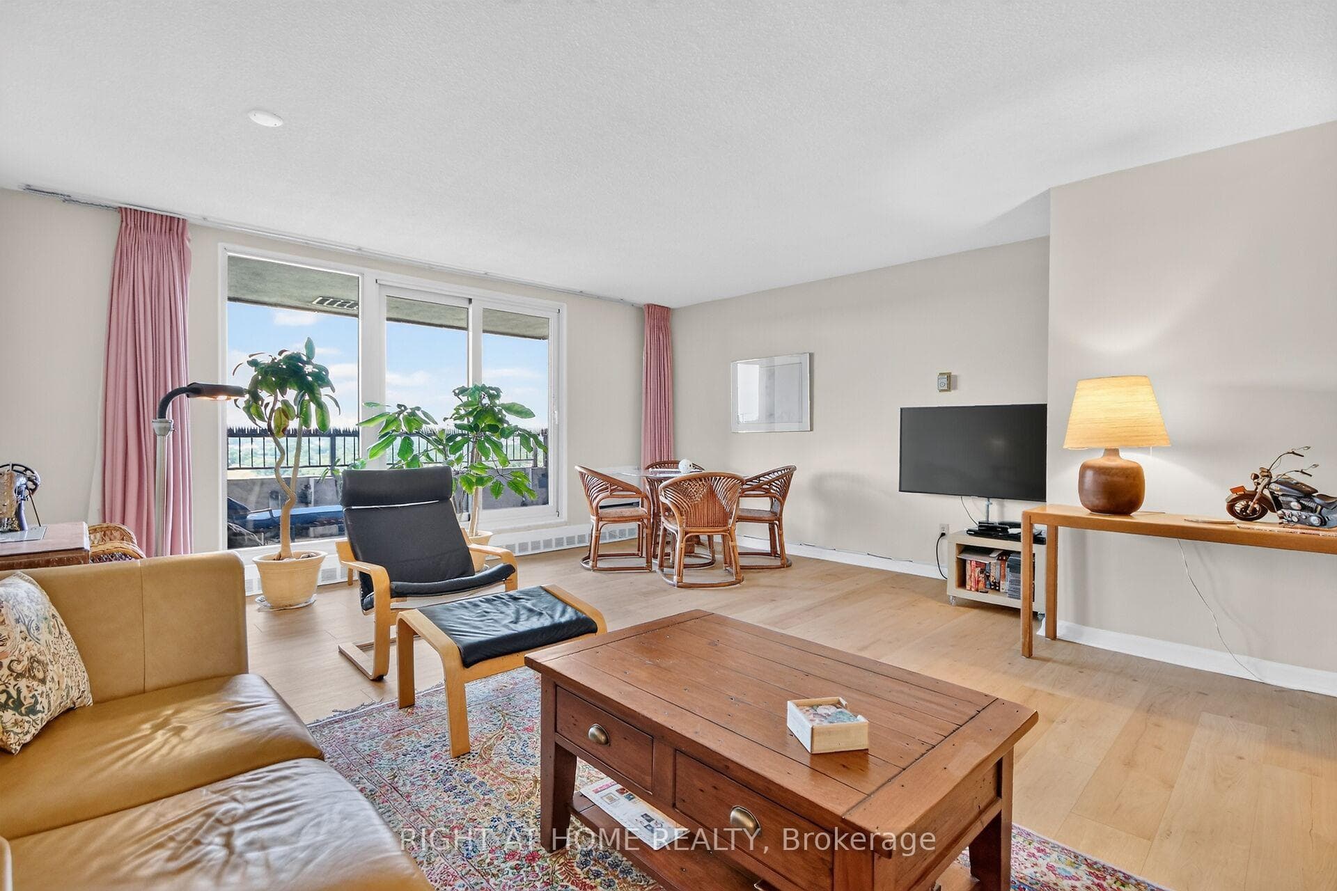 1785 Frobisher Lane Unit 2204 photo 7