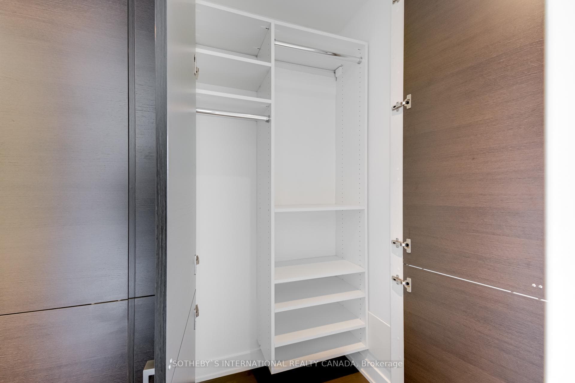629 King Street Unit 1028 photo 15