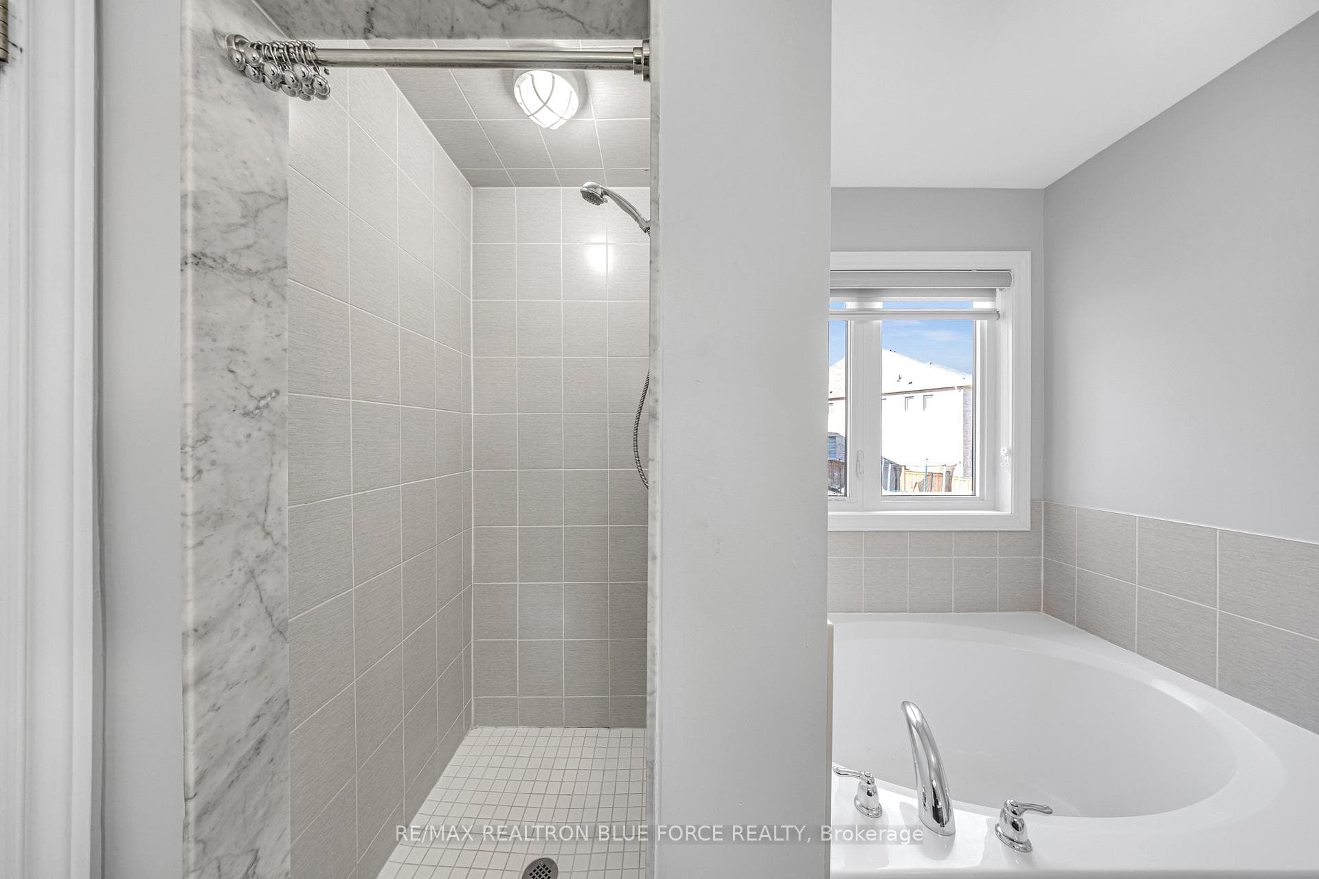 1231 Graham Clapp Avenue photo 32