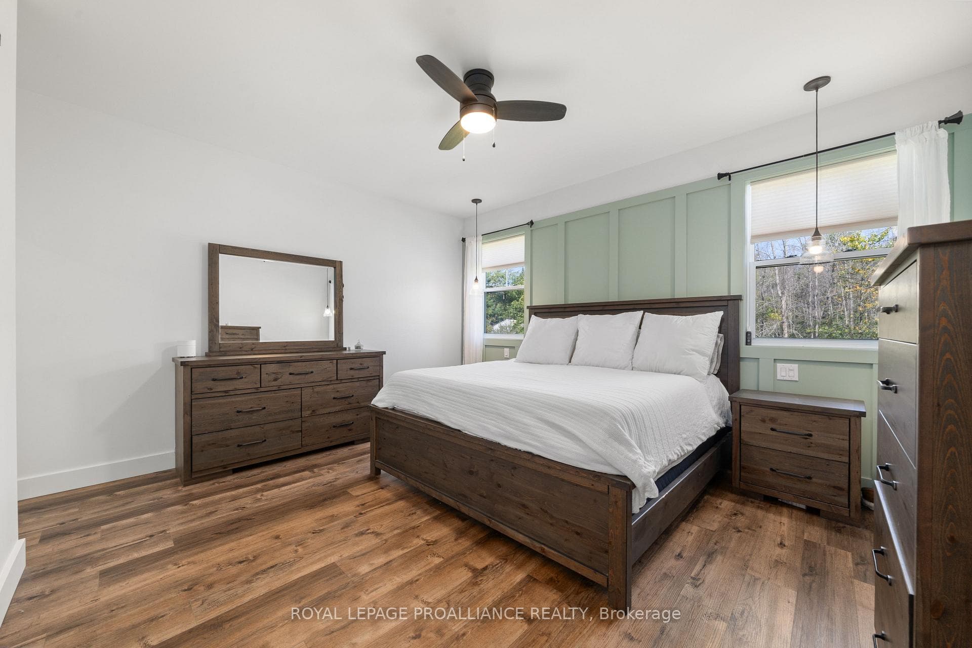 985 Moira Road photo 22