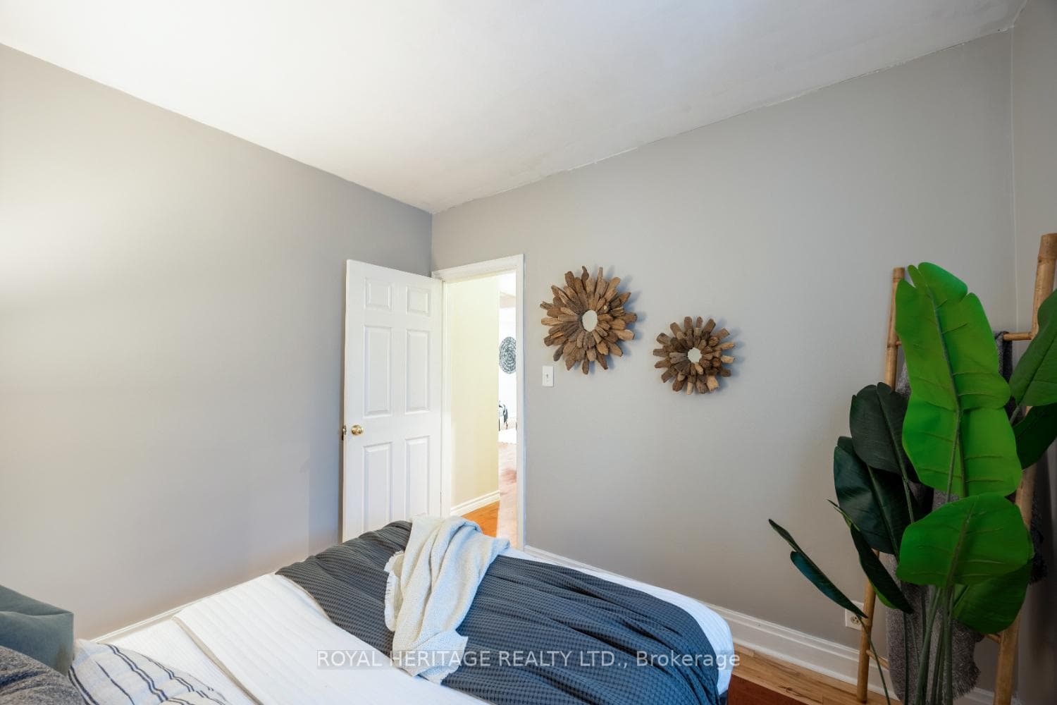 145 Central Park Boulevard photo 27