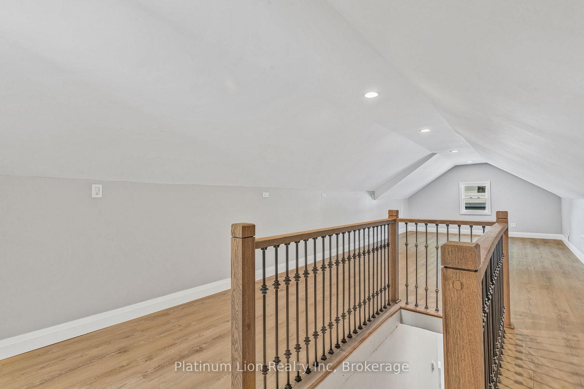 2940 3 Highway photo 17