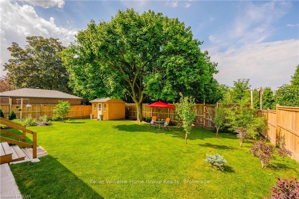 10 HAMEL Avenue photo 44
