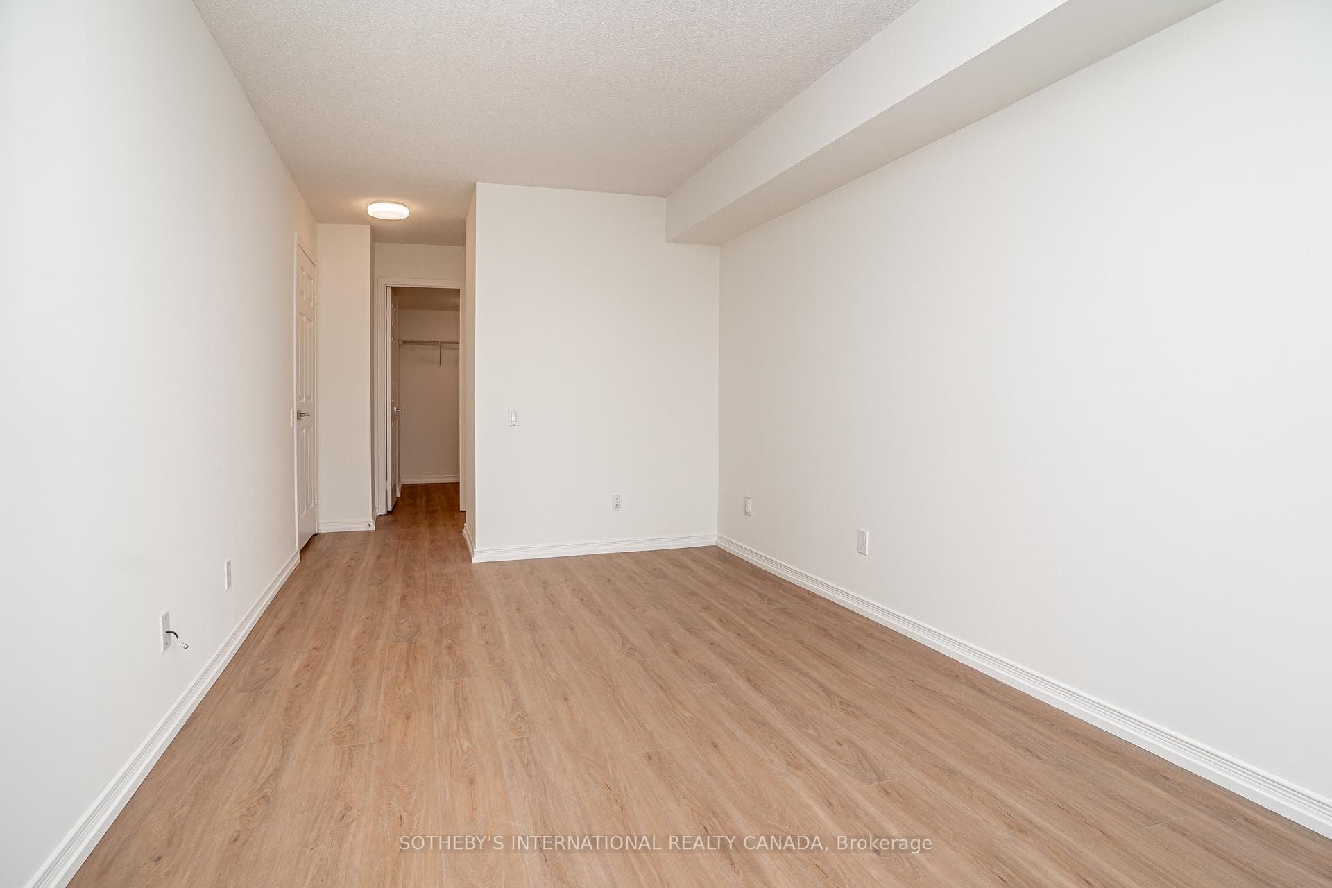 8 Hillcrest Avenue Unit 2615 photo 23