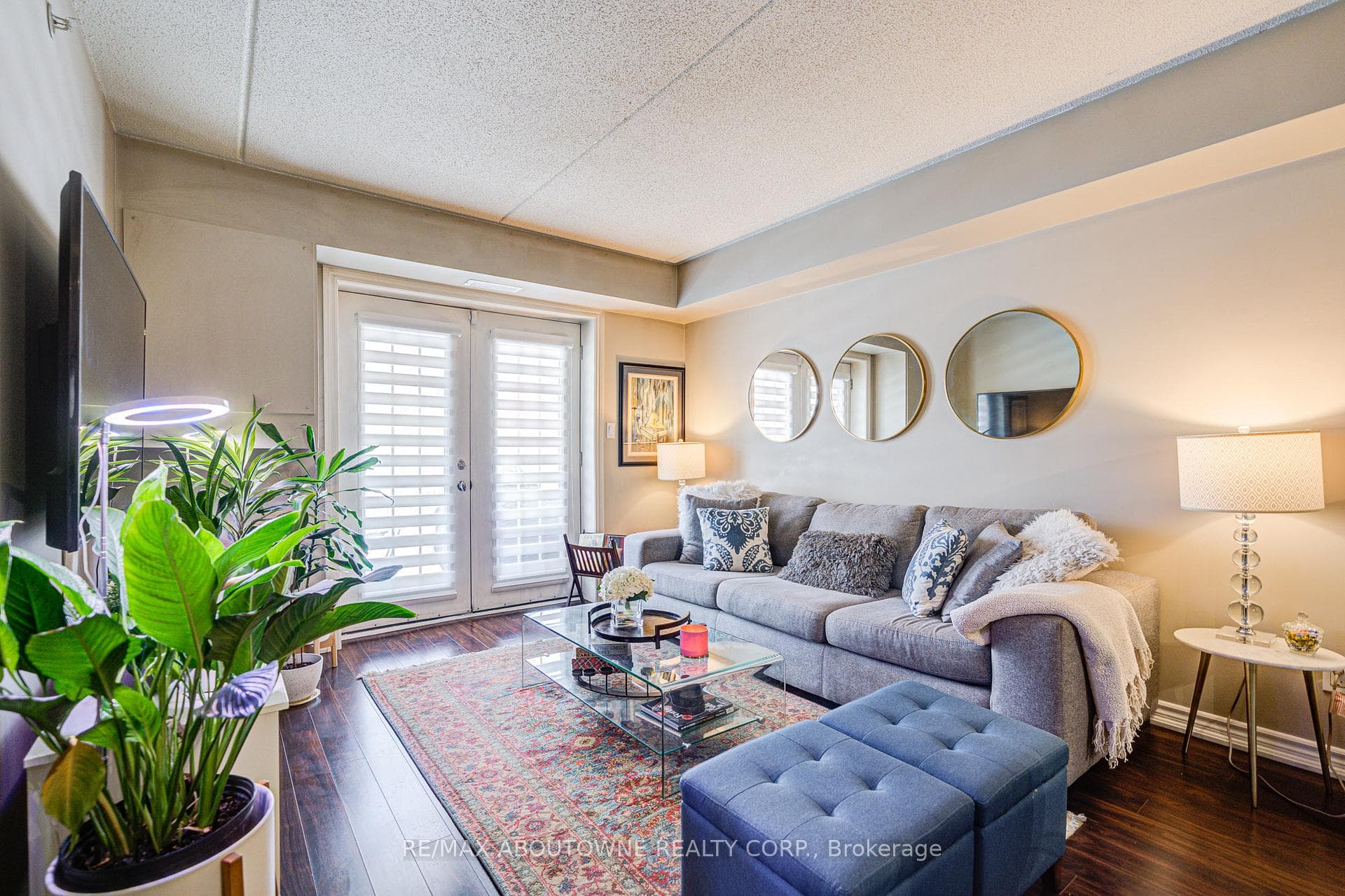1490 Bishops Gate Unit 109 photo 19