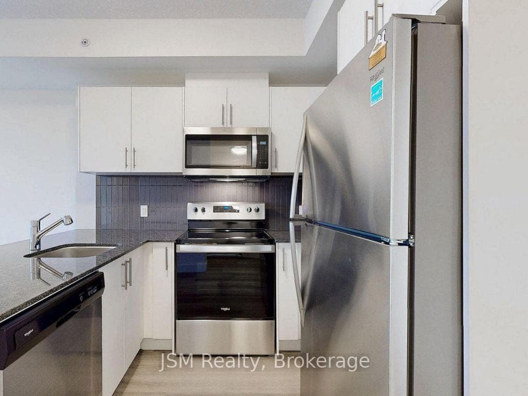 107 Roger Street Unit 405 photo 10