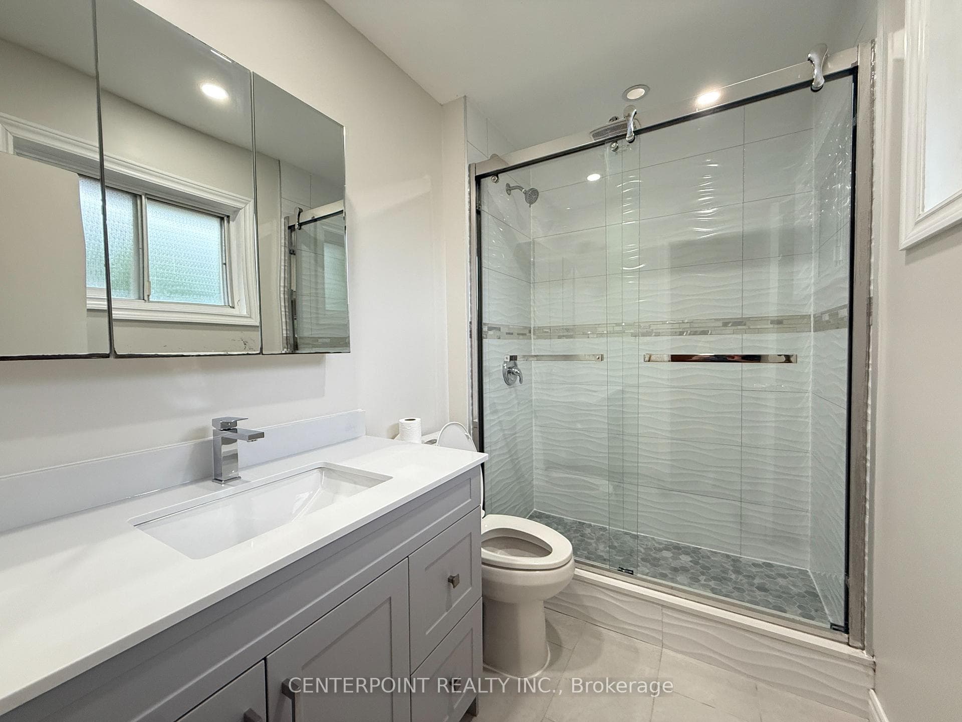4 Bellbury Crescent photo 13