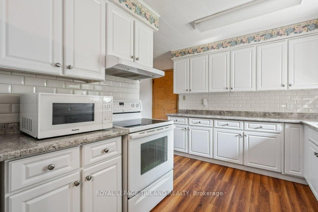15 Dalewood Drive photo 12