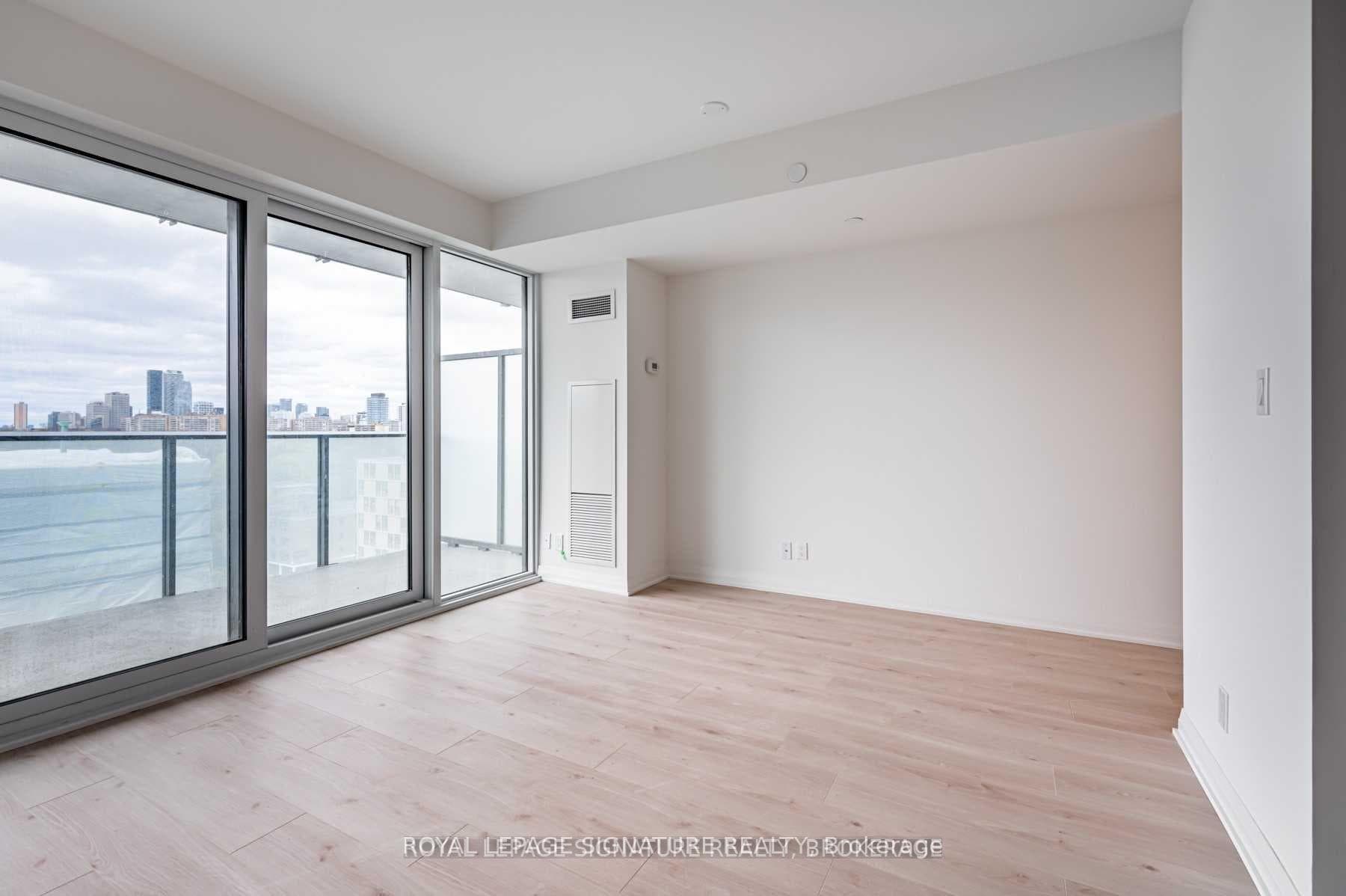 99 Foxbar Road Unit 707 photo 7