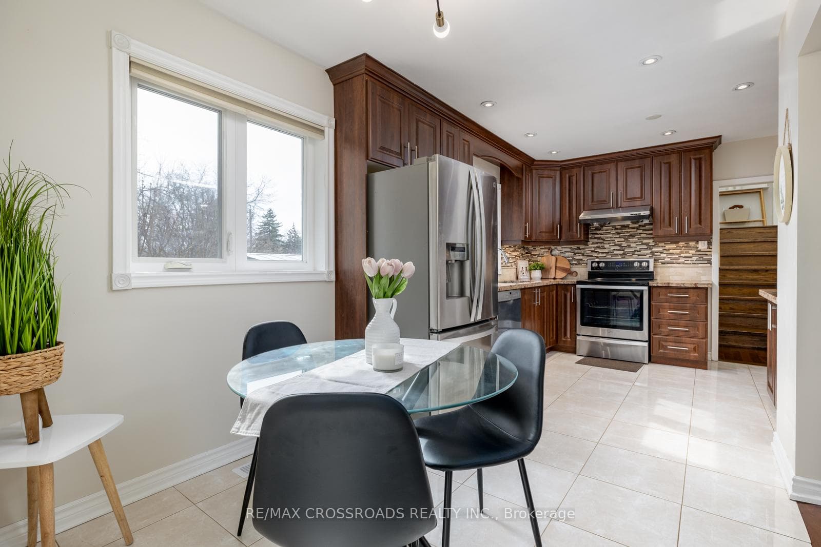 114 Fenside Drive photo 10