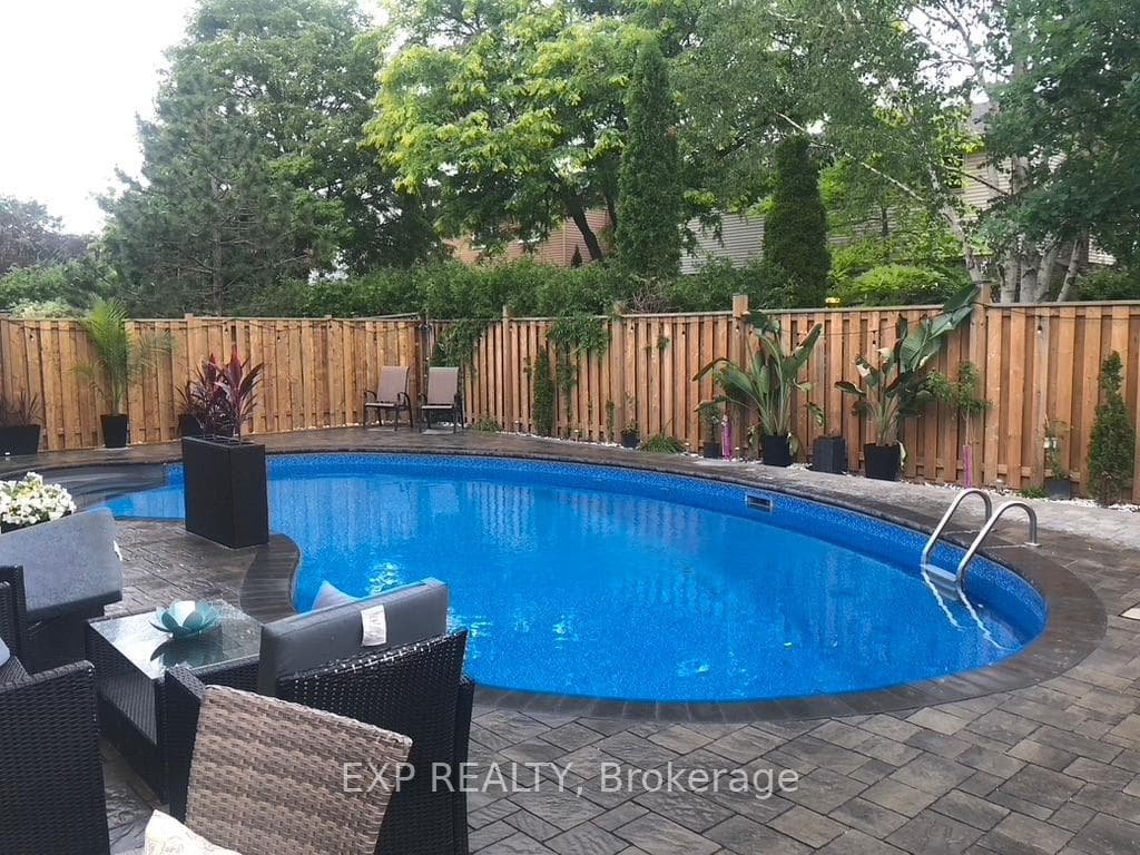 126 Larkin Avenue photo 31