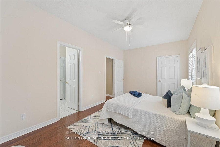 1886 Pine Grove Avenue photo 27