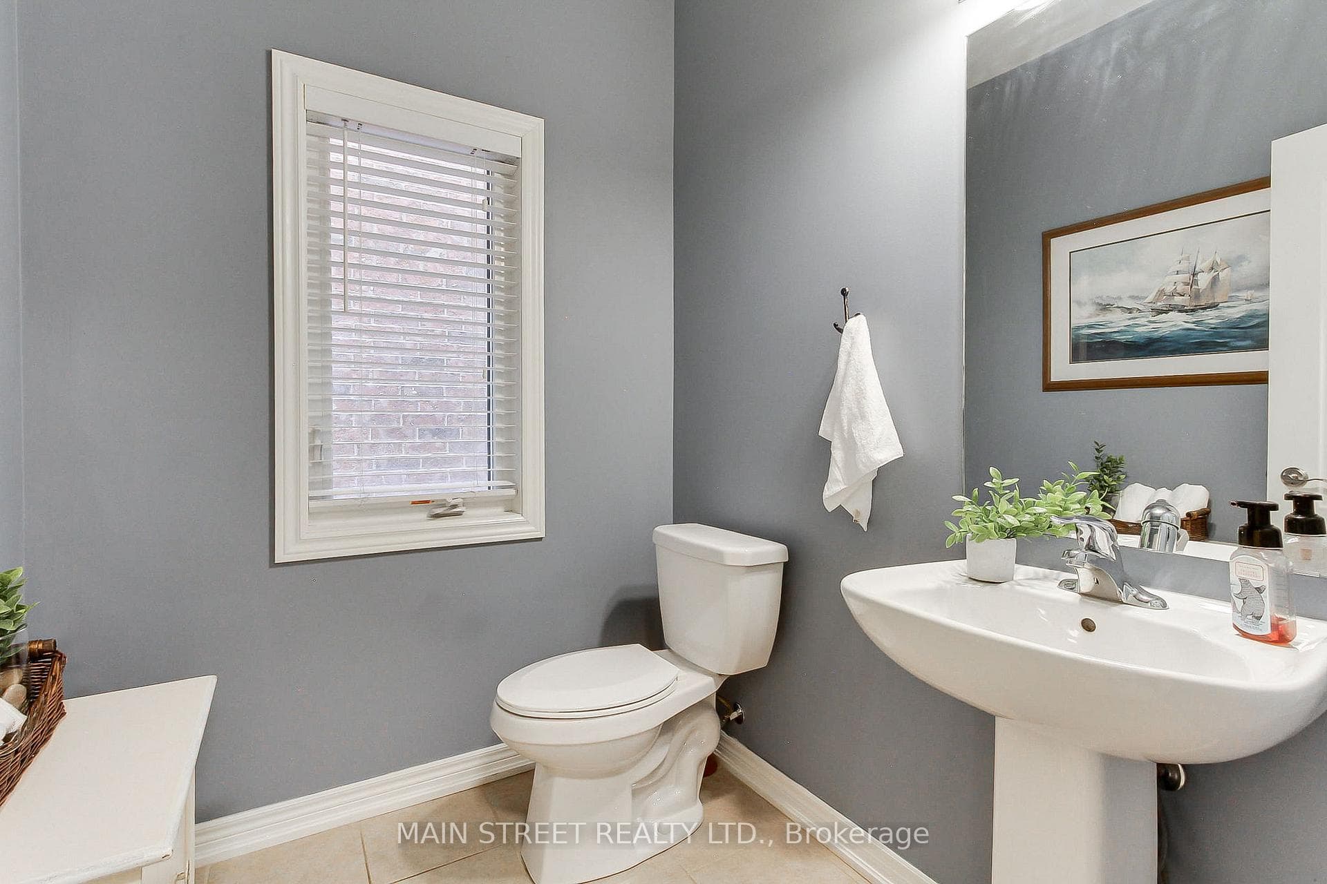 42 Prosser Crescent photo 14