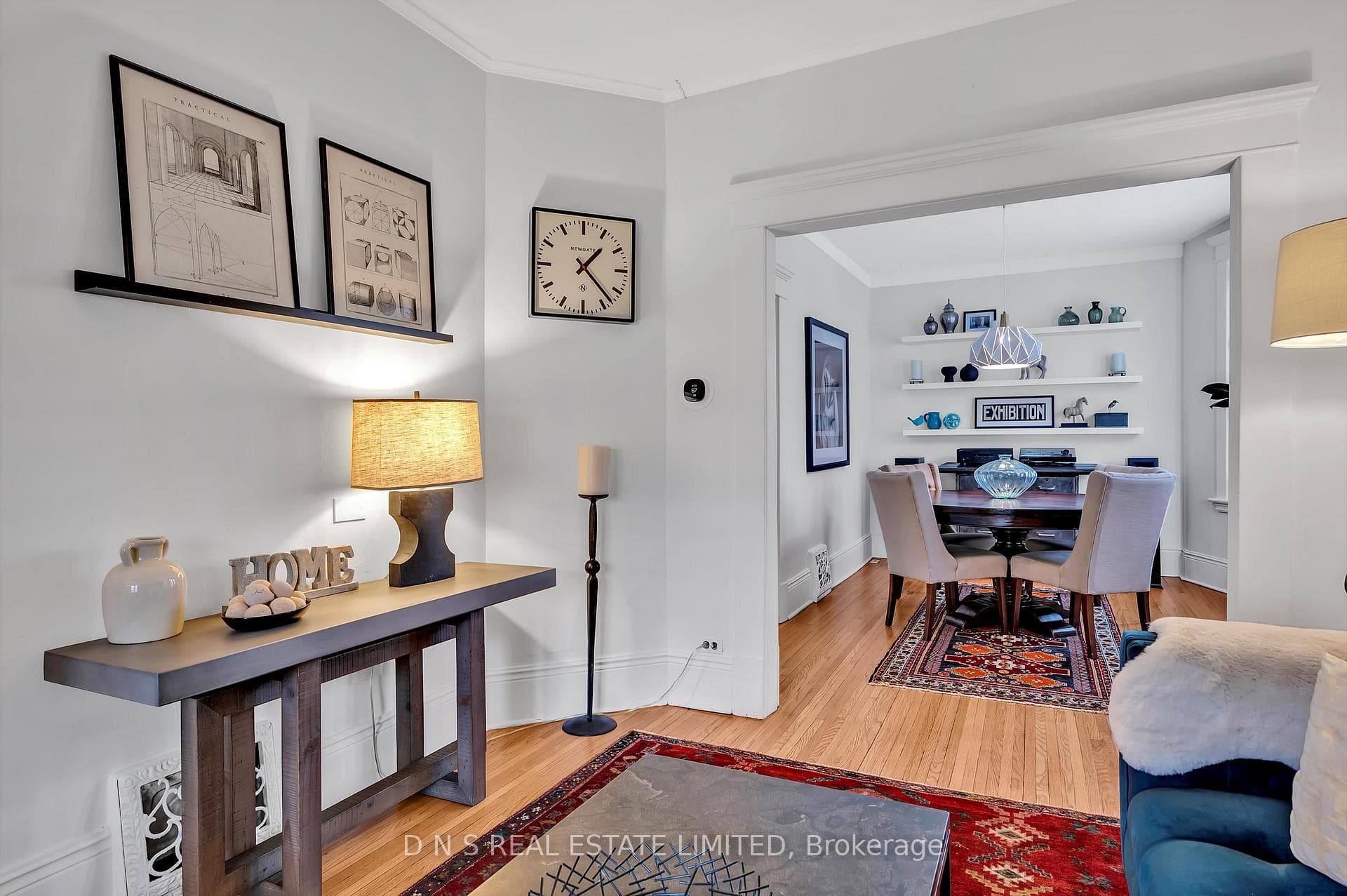 312 Elias Avenue photo 4