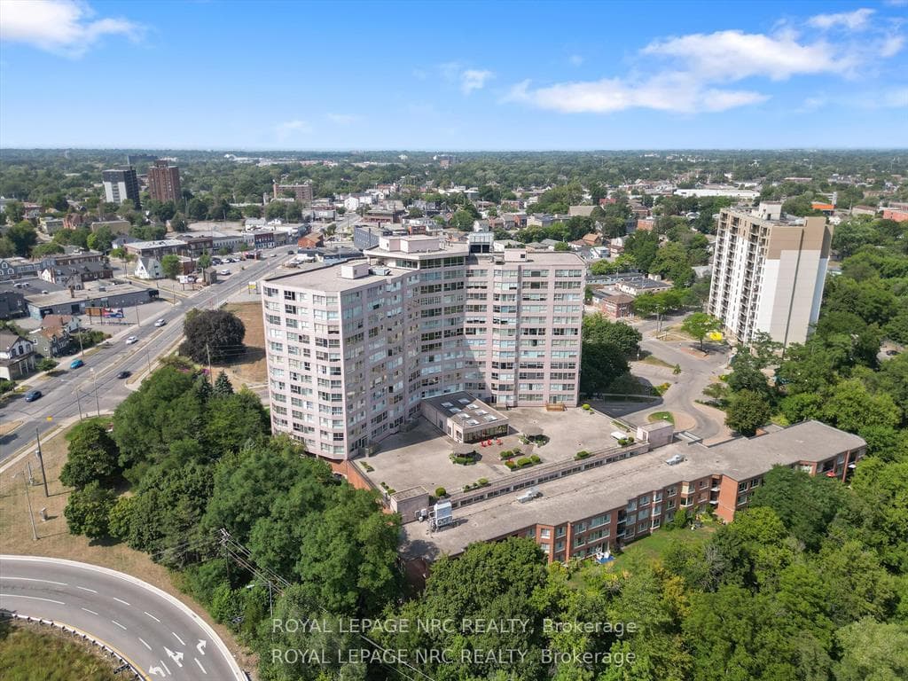 7 Gale Crescent Unit 1109 photo 42