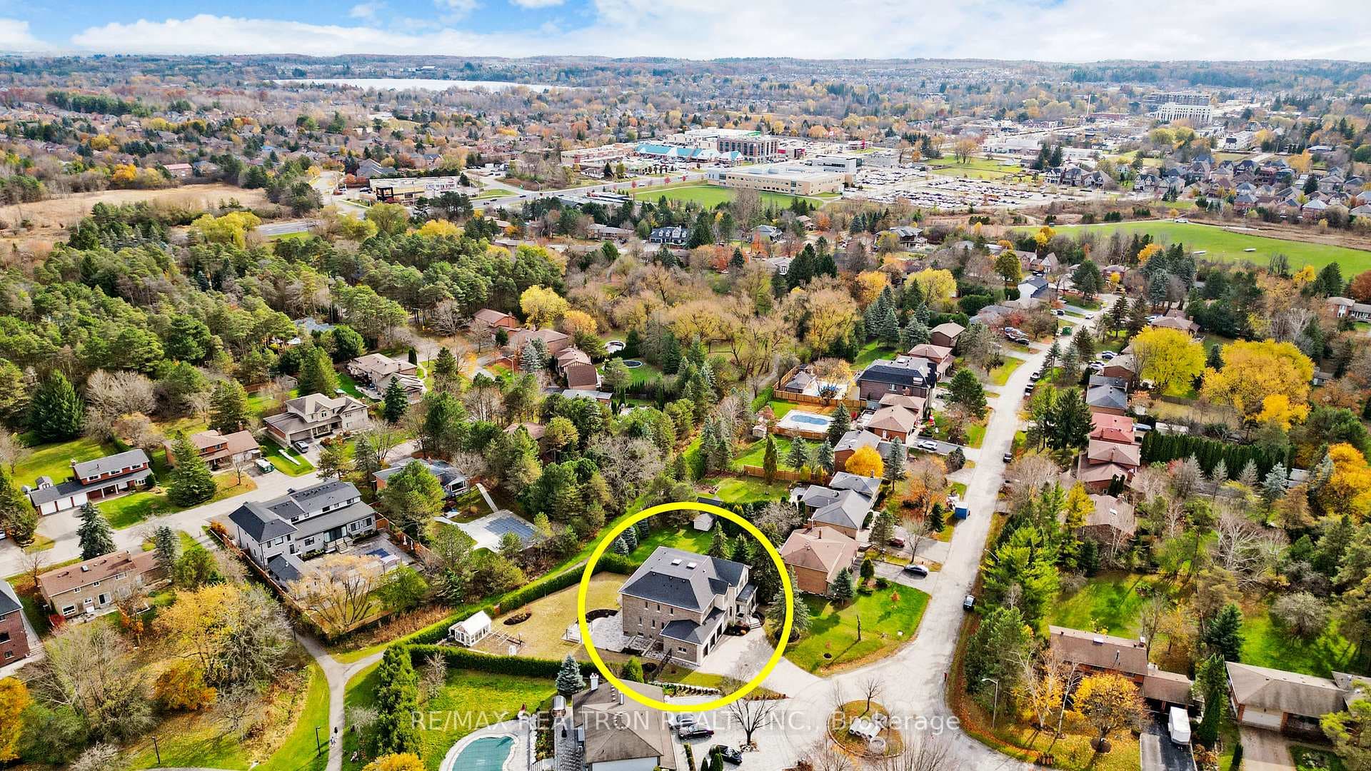 21 Rosegarden Crescent photo 39