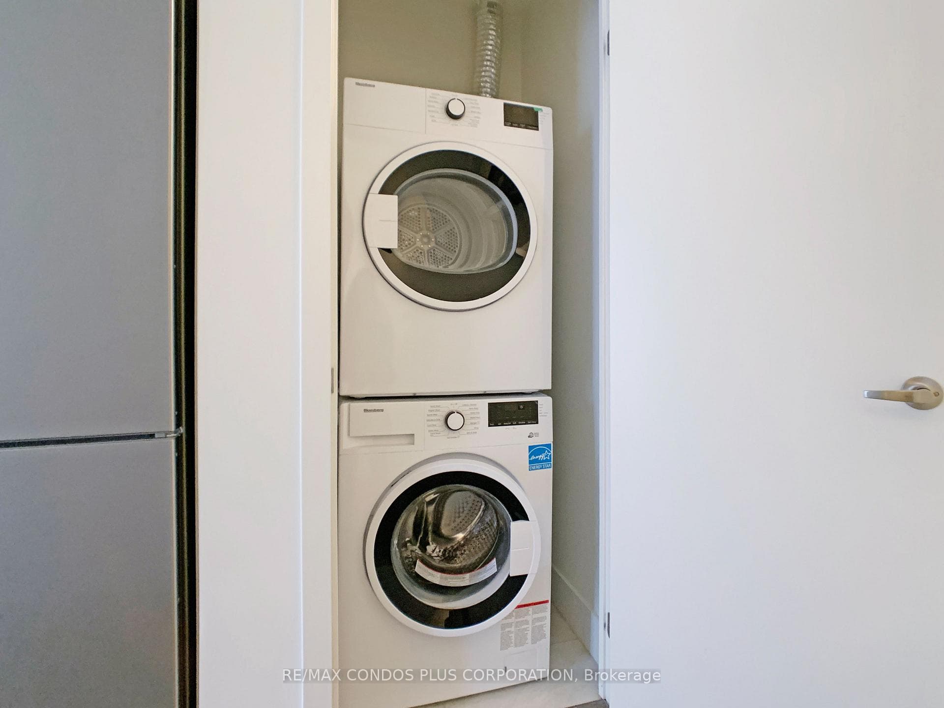 180 Fairview Mall Drive Unit 903 photo 13