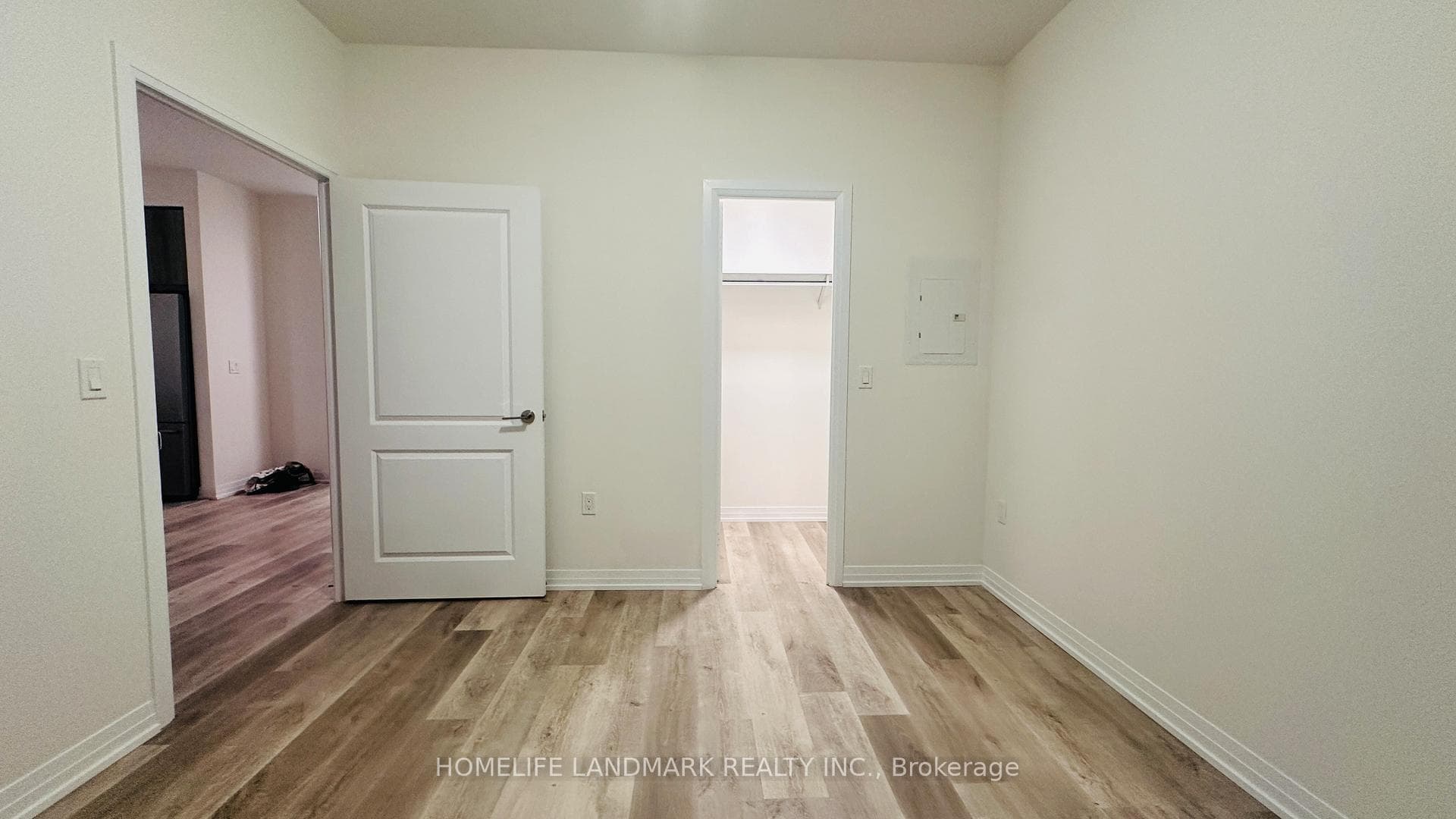 15 Watergarden Drive Unit 213 photo 11
